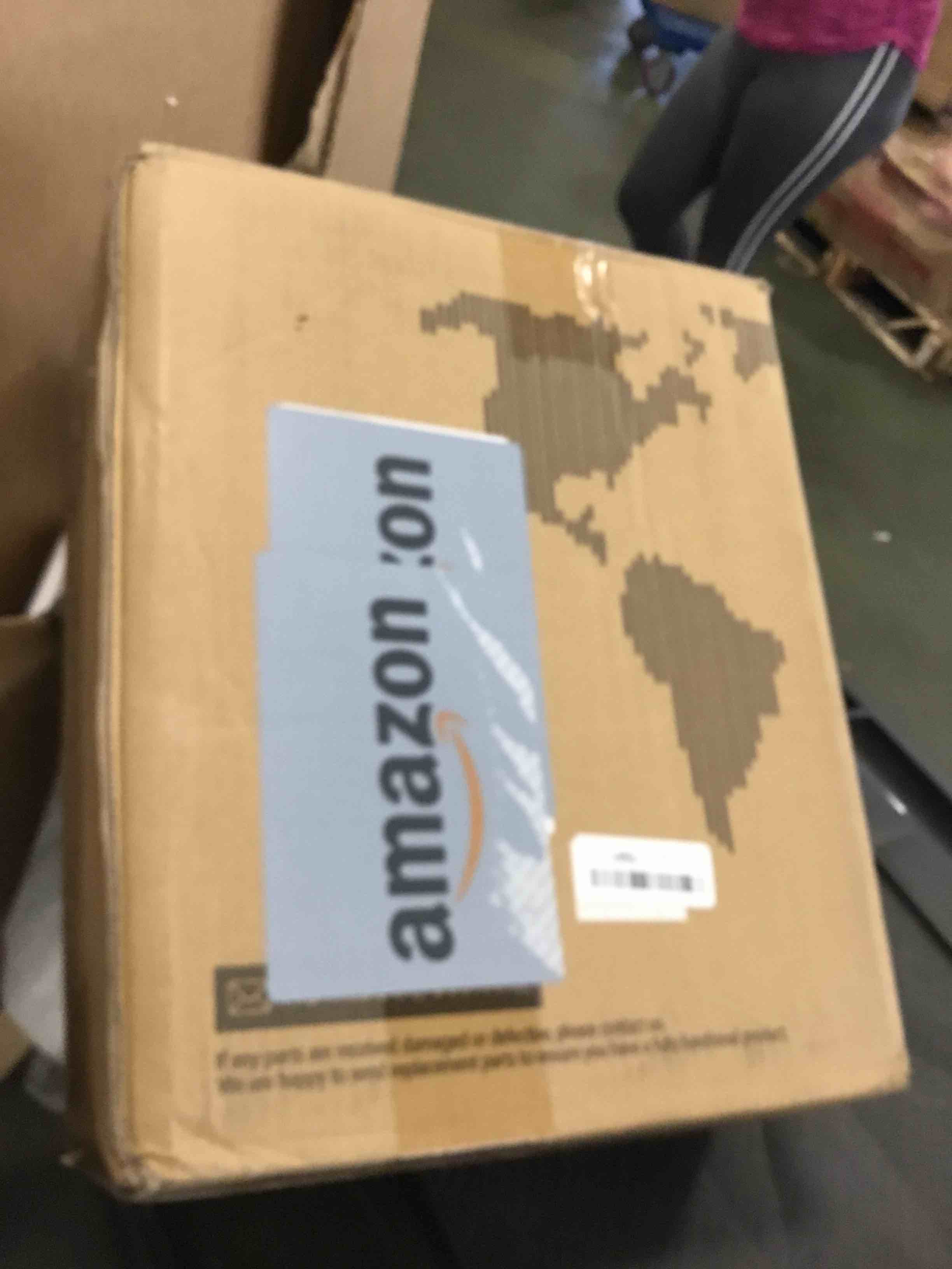 https://s3.amazonaws.com/lotting-images-prod/bidfta/RED5722155_1715861745502.jpeg