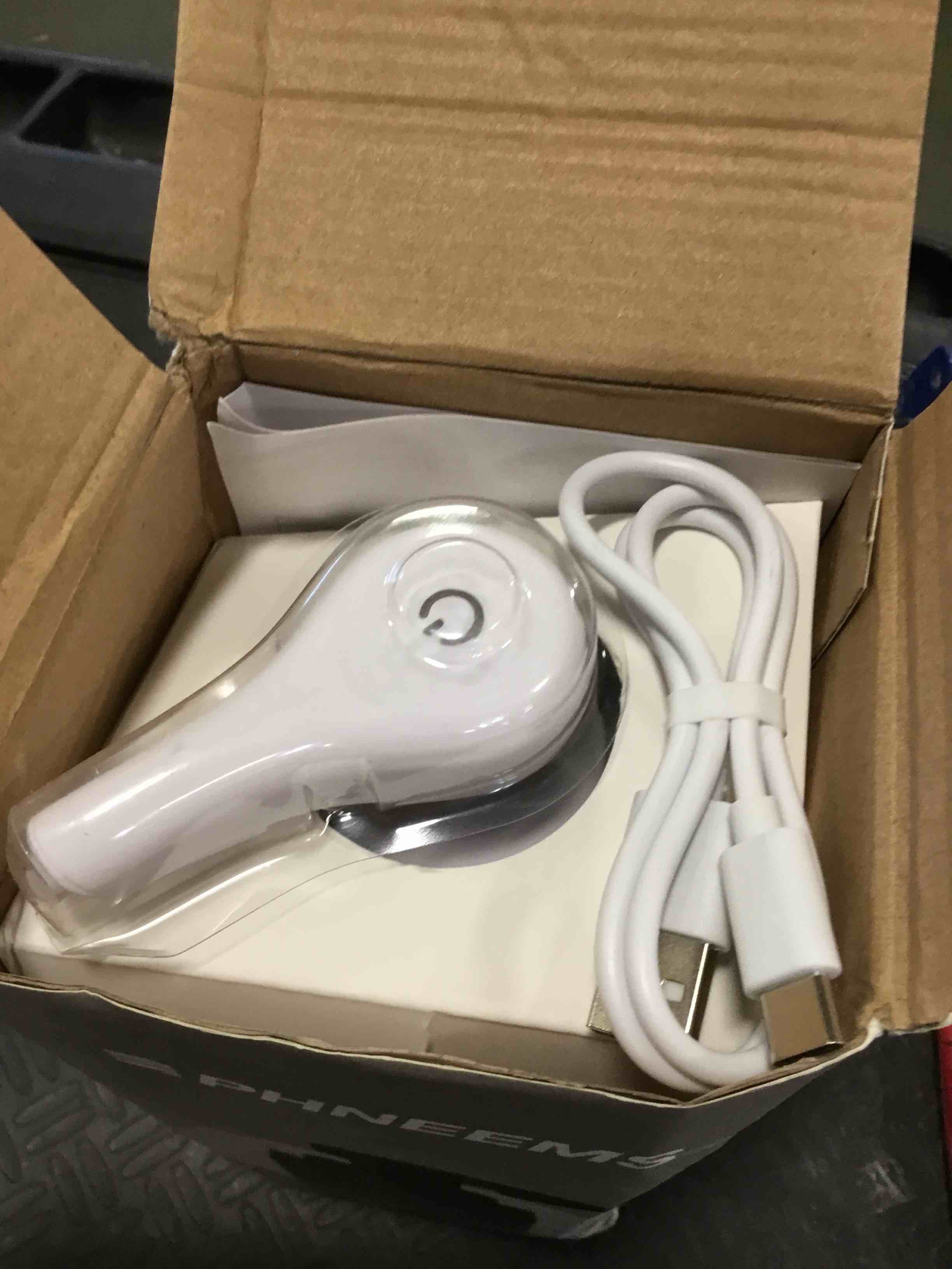 https://s3.amazonaws.com/lotting-images-prod/bidfta/RED5722176_1715863510811.jpeg