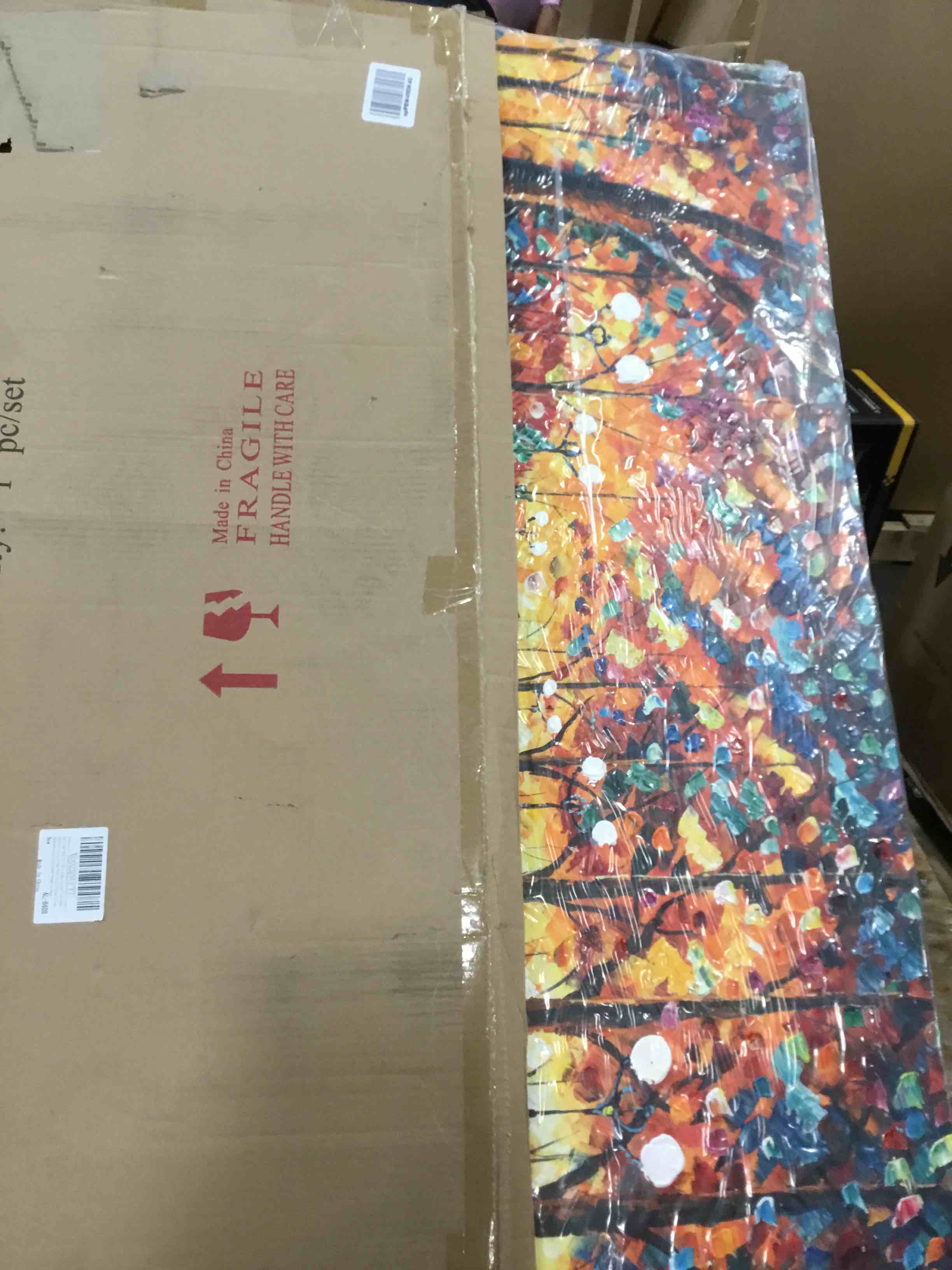 https://s3.amazonaws.com/lotting-images-prod/bidfta/RED5722271_1715875924462.jpeg