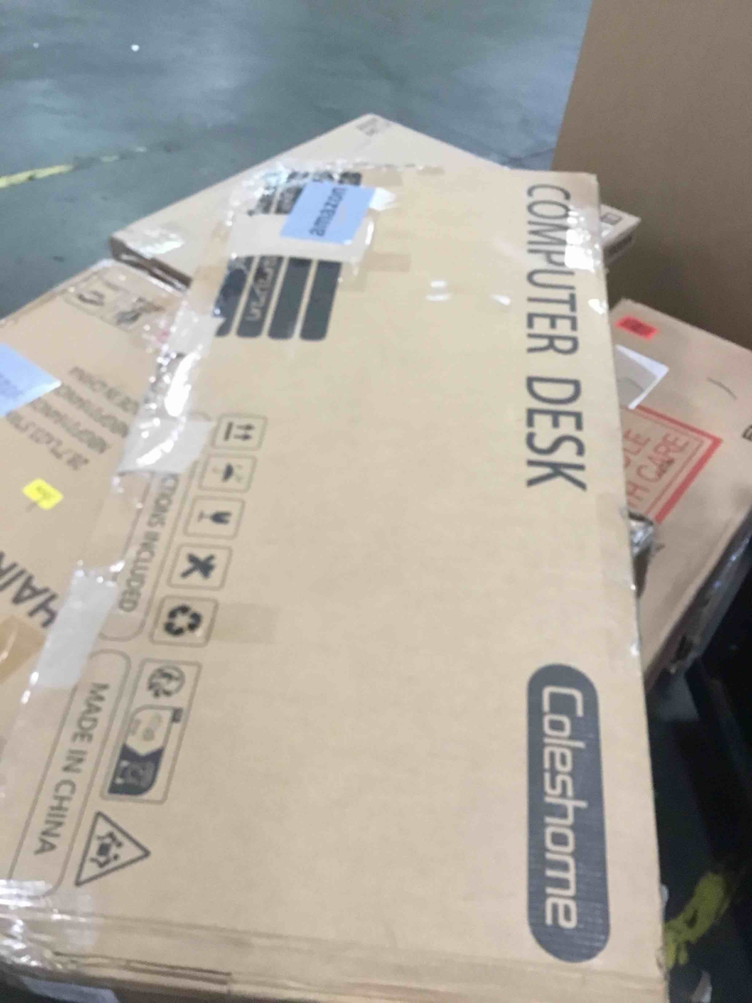 https://s3.amazonaws.com/lotting-images-prod/bidfta/RED5722386_1716295422784.jpeg