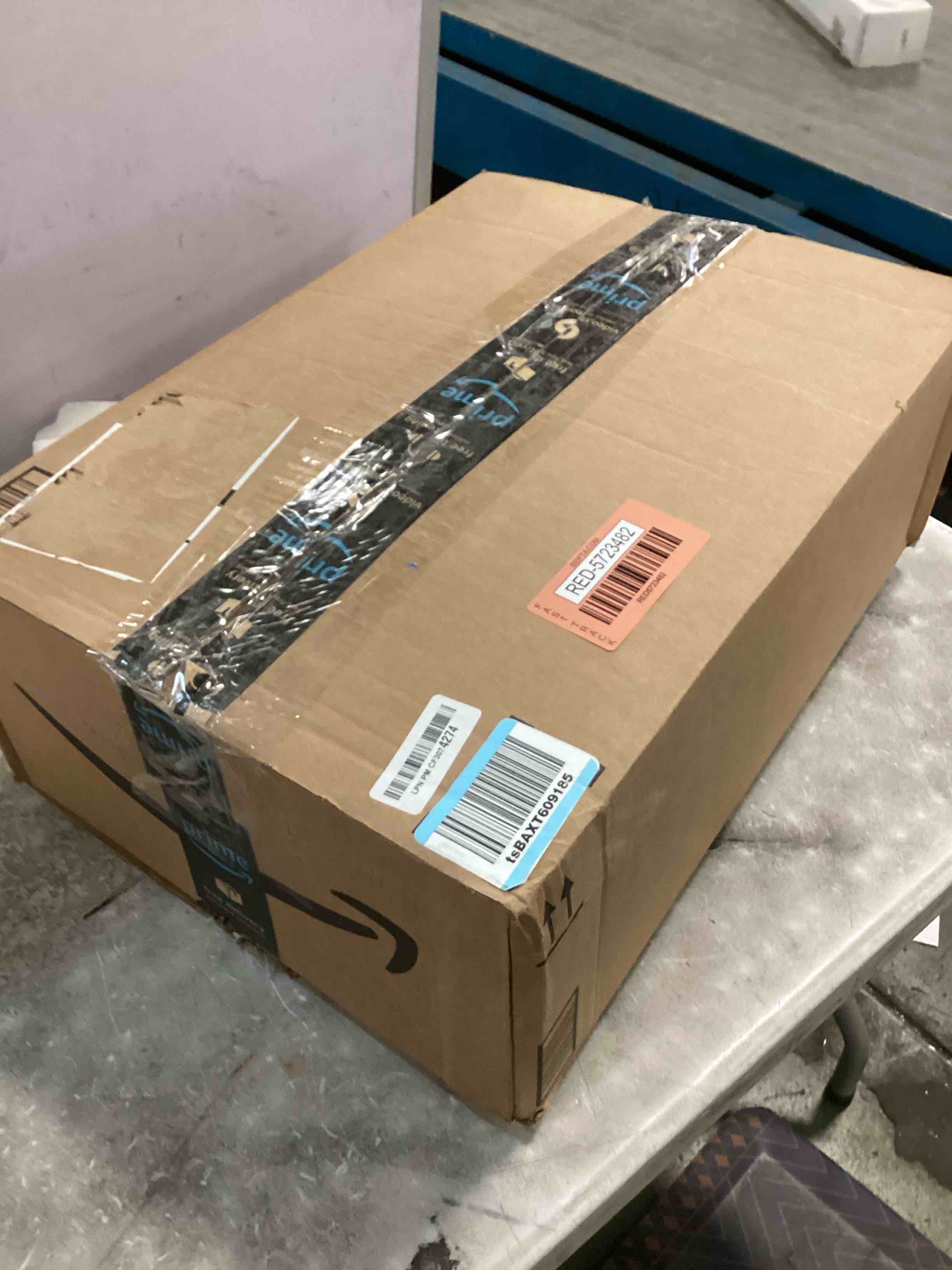 https://s3.amazonaws.com/lotting-images-prod/bidfta/RED5723482_1715012587003.jpeg