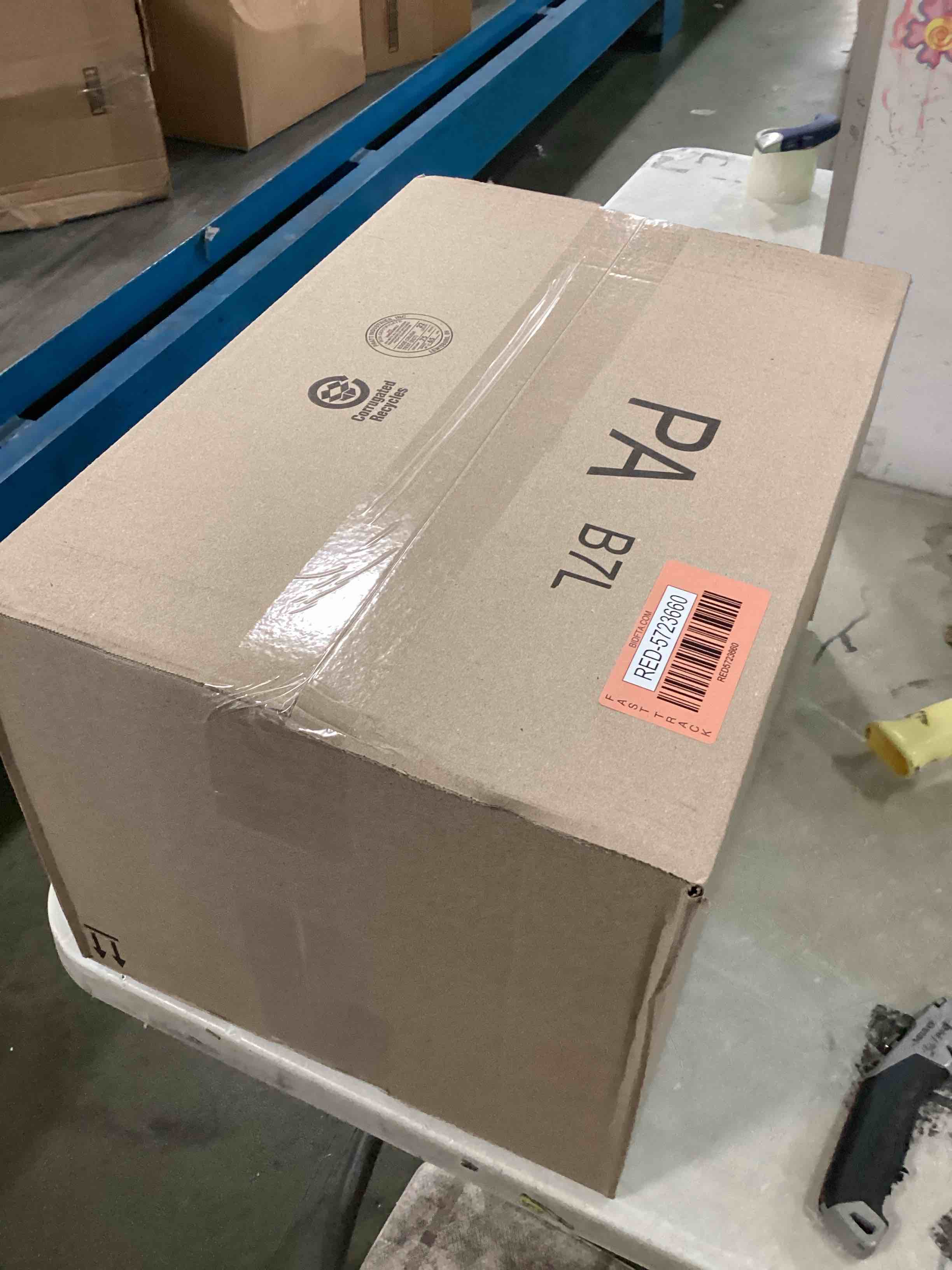 https://s3.amazonaws.com/lotting-images-prod/bidfta/RED5723660_1715088331170.jpeg