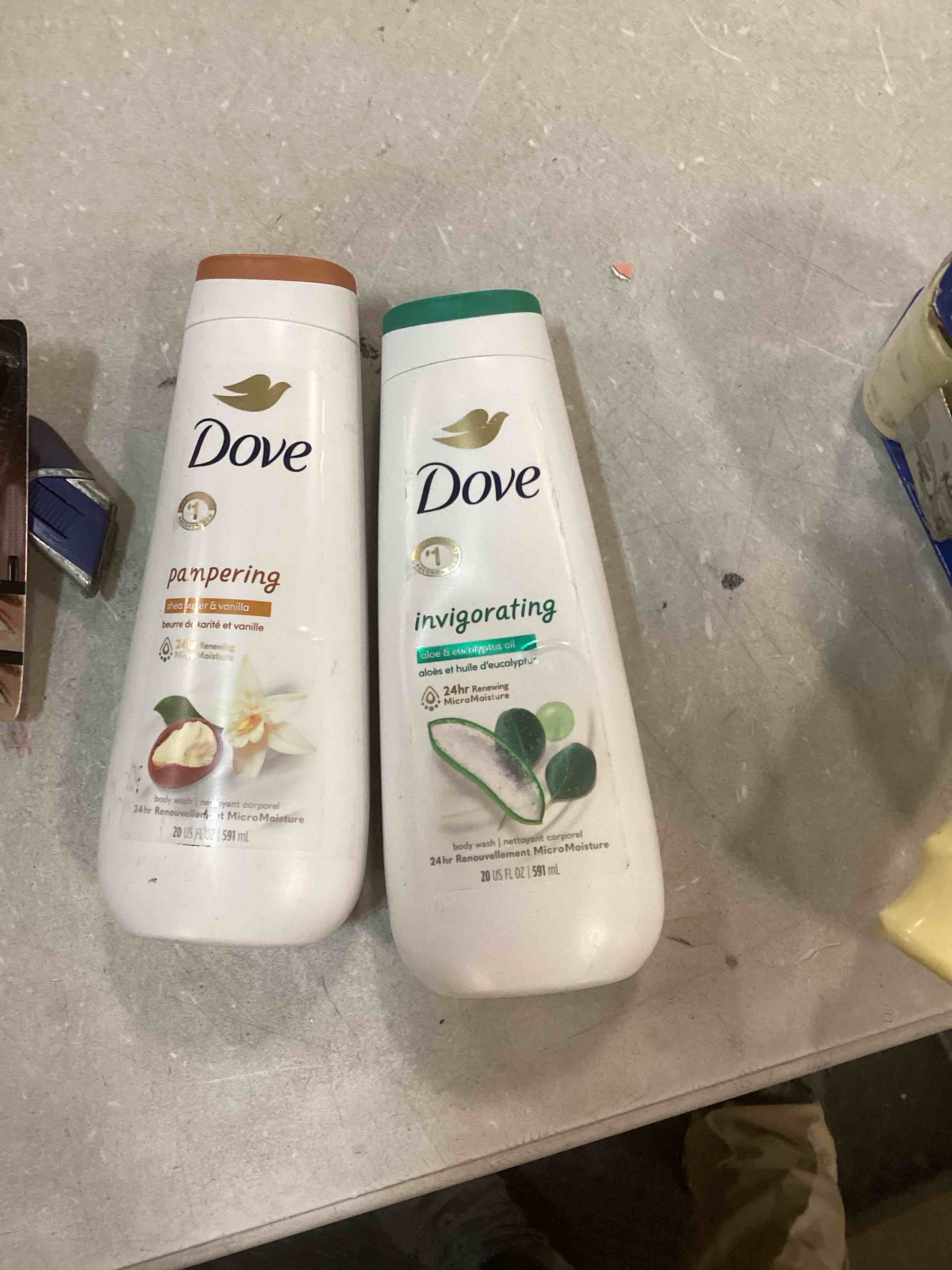 Assorted 20oz Dove Body Wash 
