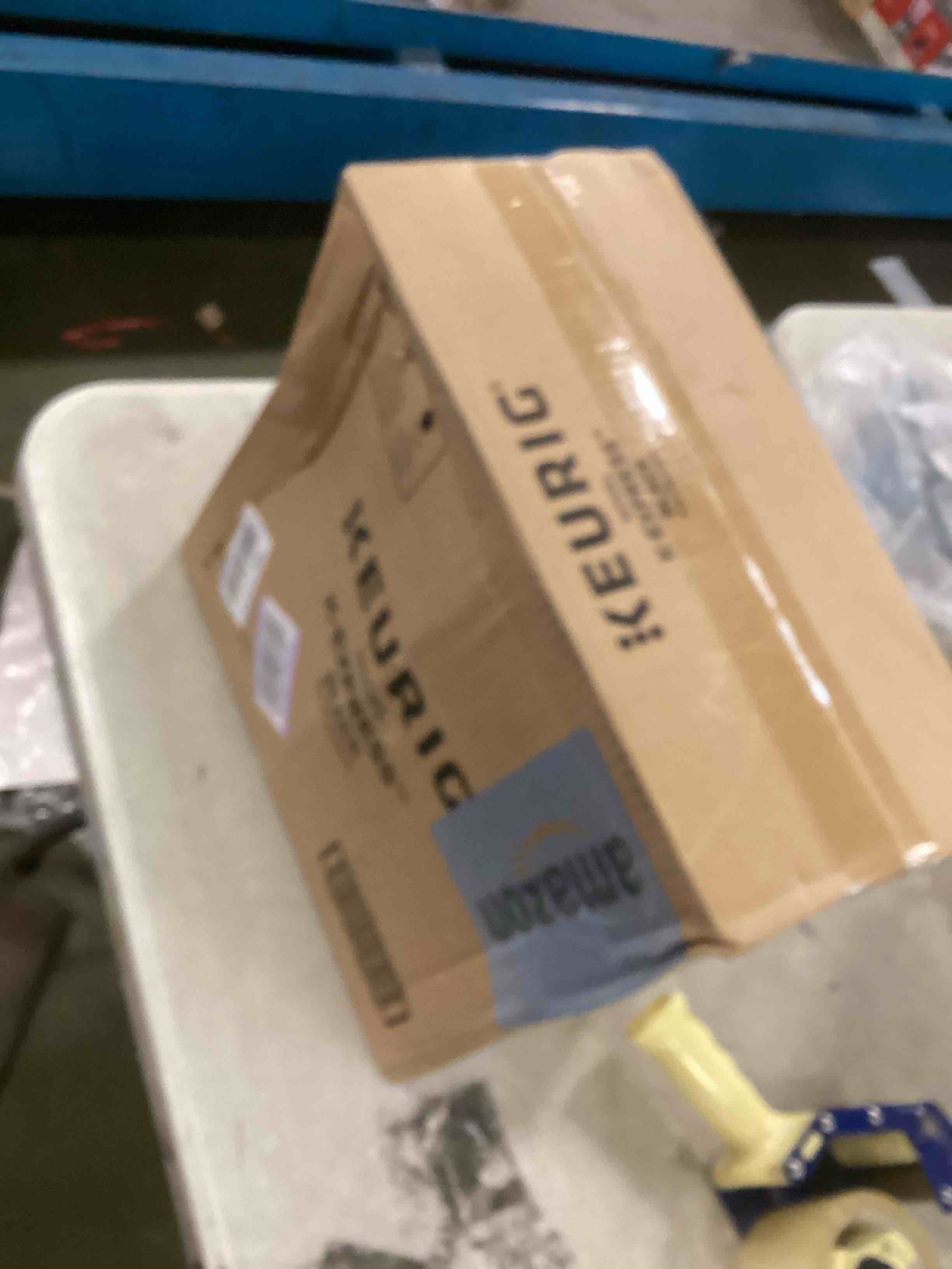 https://s3.amazonaws.com/lotting-images-prod/bidfta/RED5725819_1715280801570.jpeg