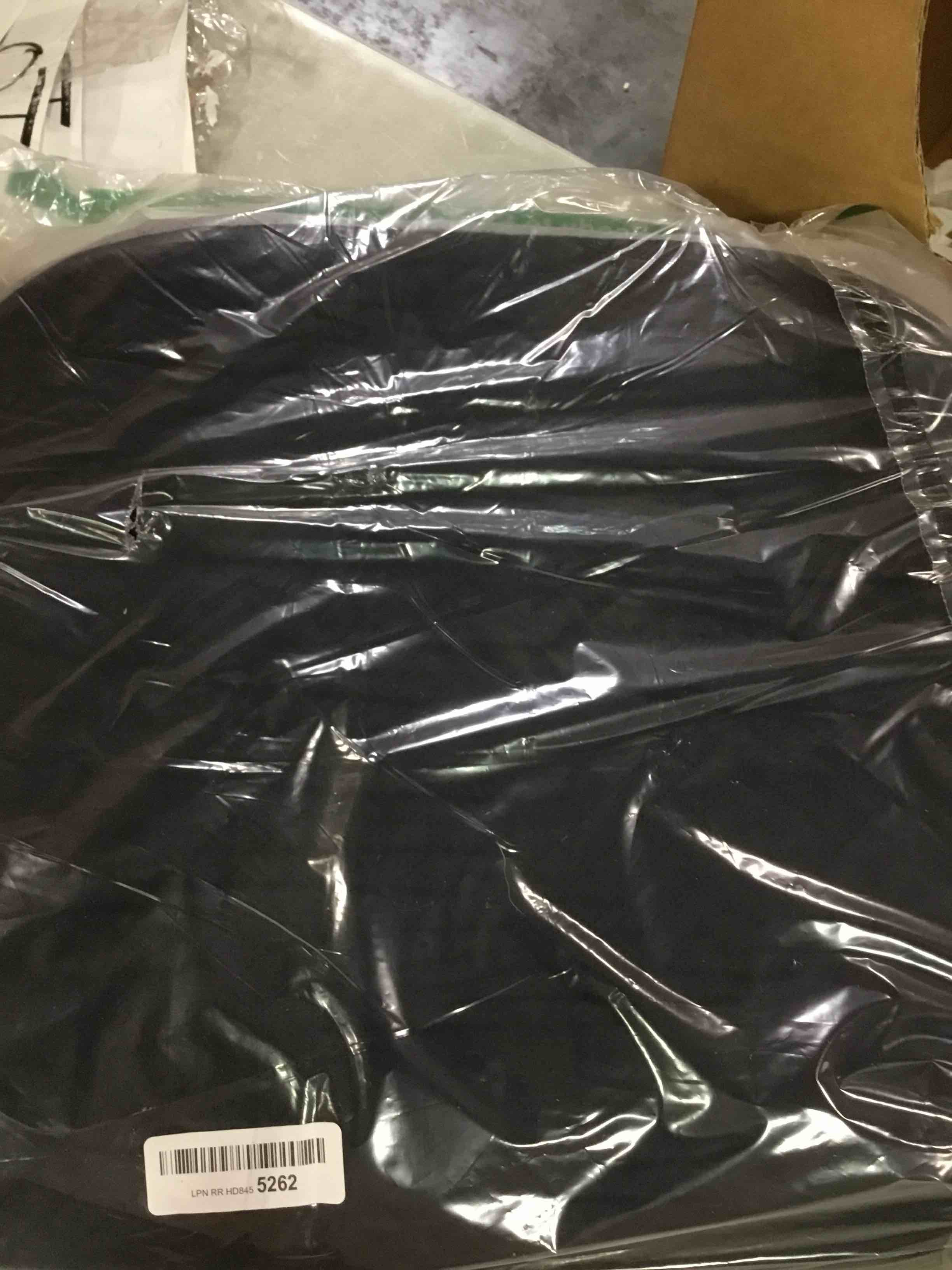 https://s3.amazonaws.com/lotting-images-prod/bidfta/RED5726148_1715174665238.jpeg
