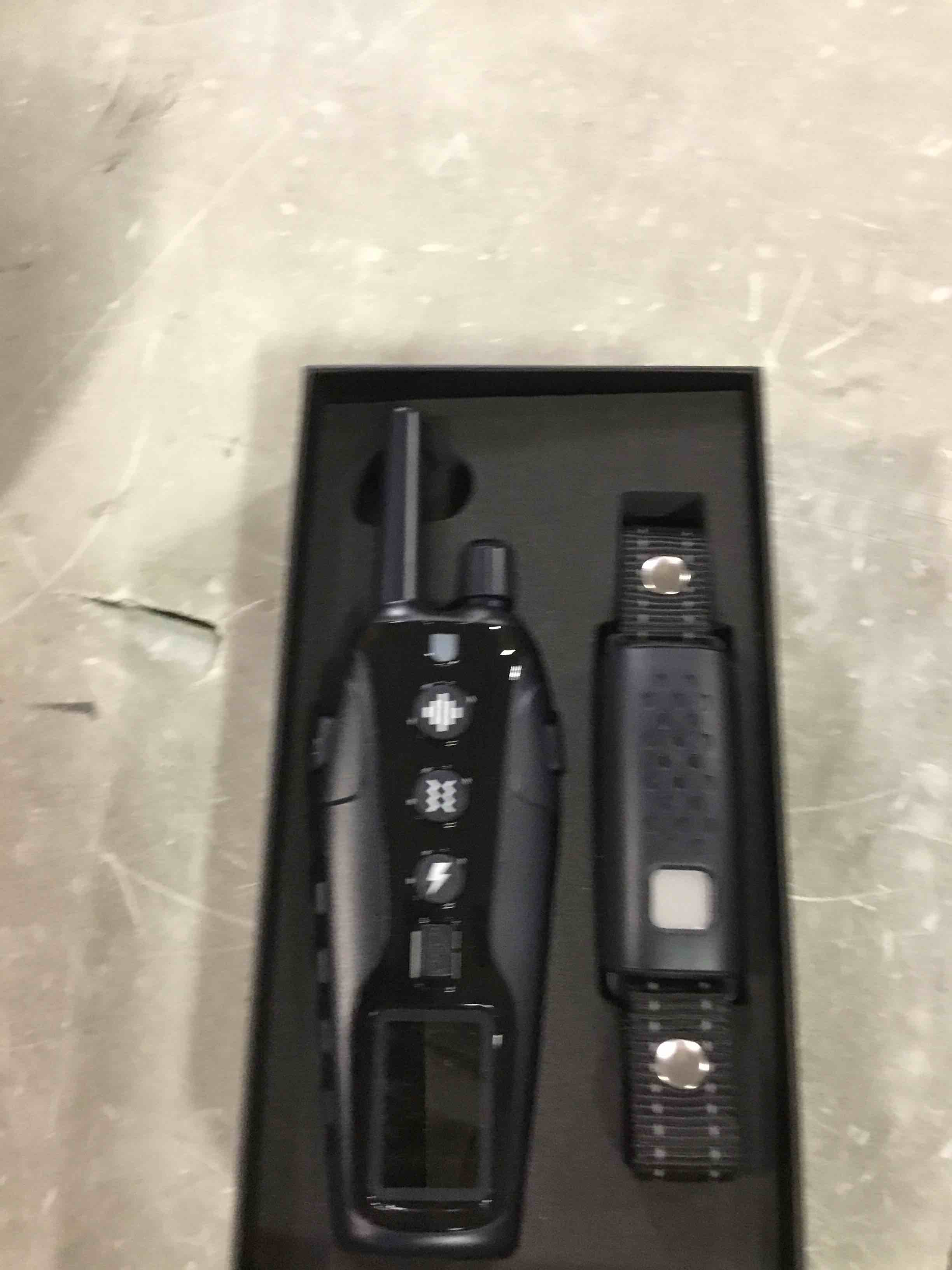 https://s3.amazonaws.com/lotting-images-prod/bidfta/RED5726174_1715178096694.jpeg