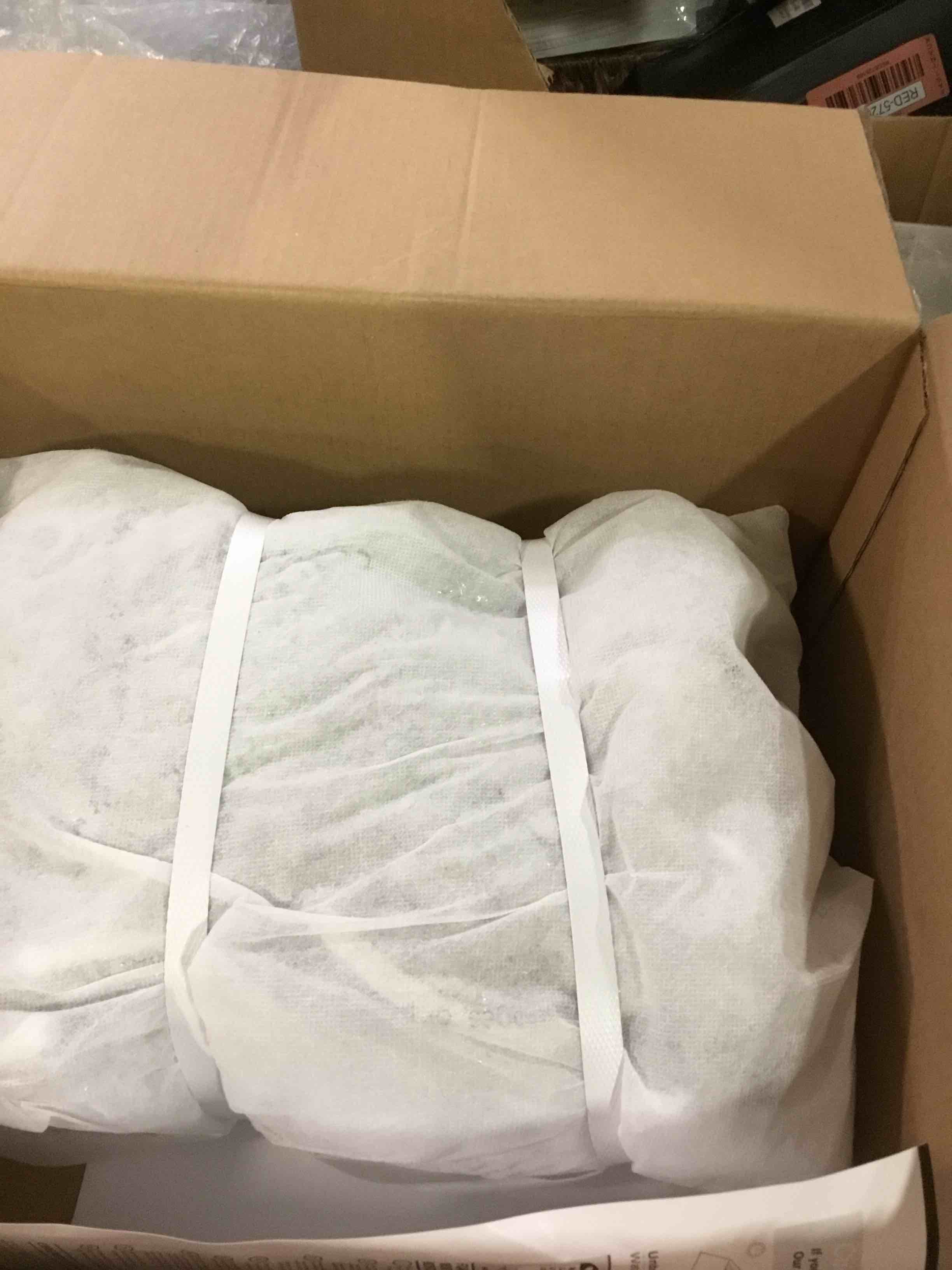 https://s3.amazonaws.com/lotting-images-prod/bidfta/RED5726191_1715179501478.jpeg