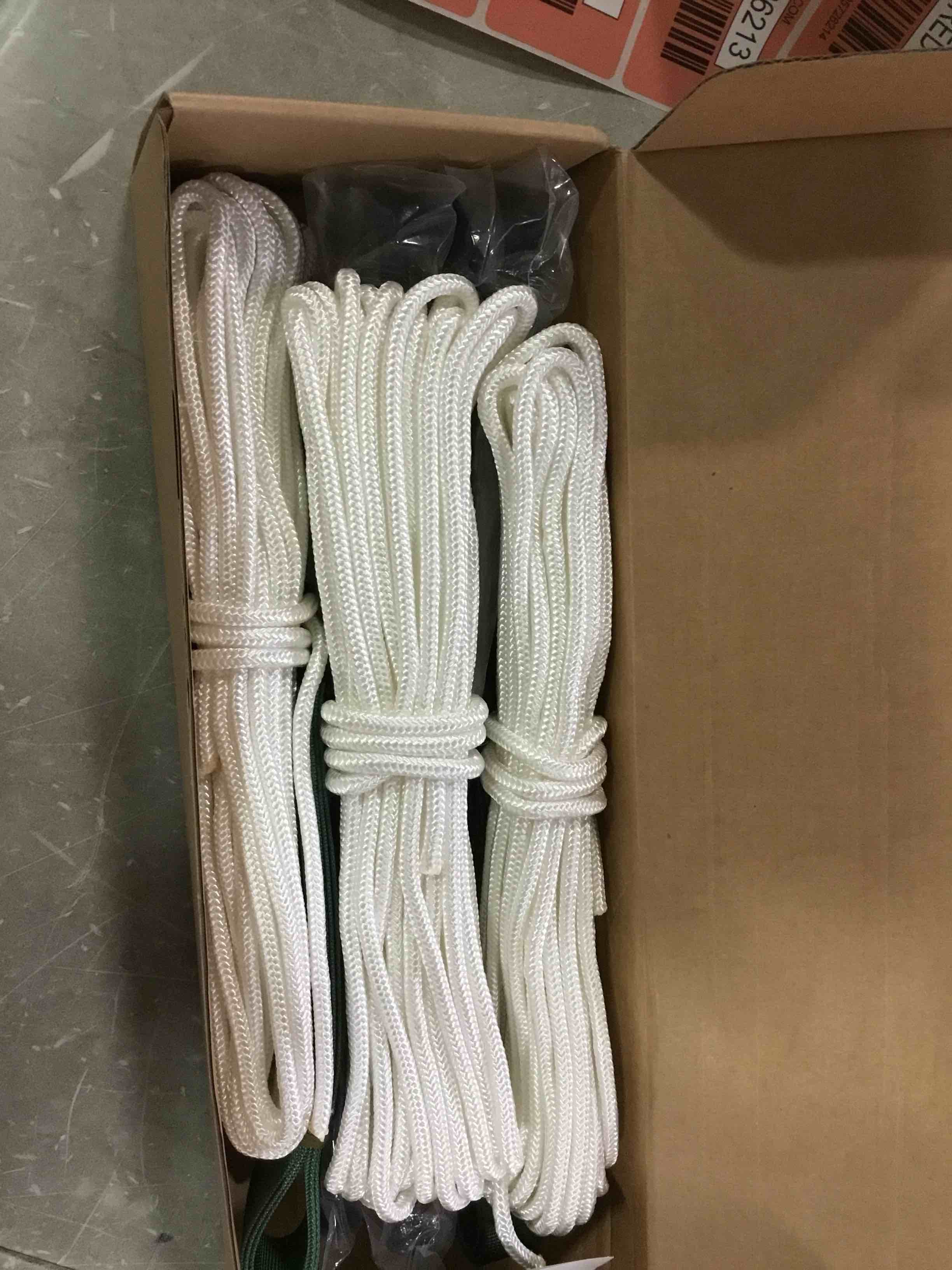 https://s3.amazonaws.com/lotting-images-prod/bidfta/RED5726209_1715180958234.jpeg