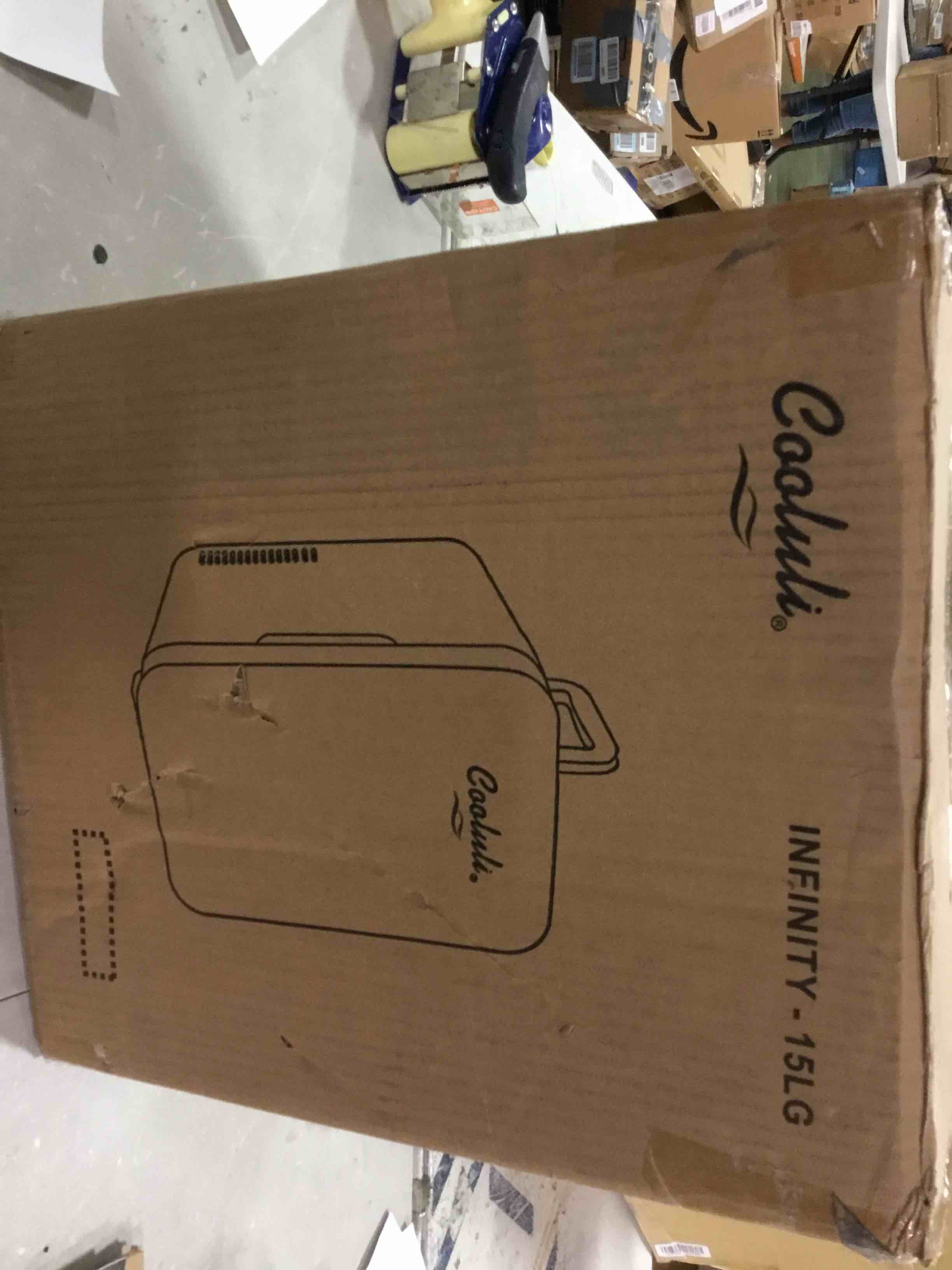https://s3.amazonaws.com/lotting-images-prod/bidfta/RED5726444_1715264354473.jpeg