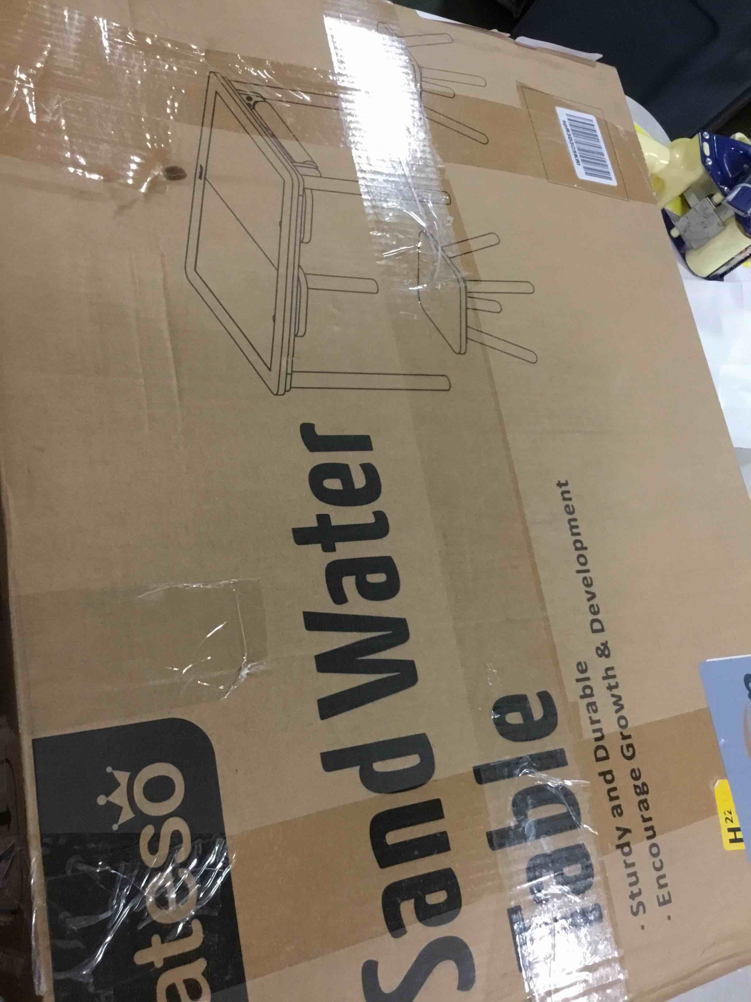 https://s3.amazonaws.com/lotting-images-prod/bidfta/RED5726448_1715264949137.jpeg