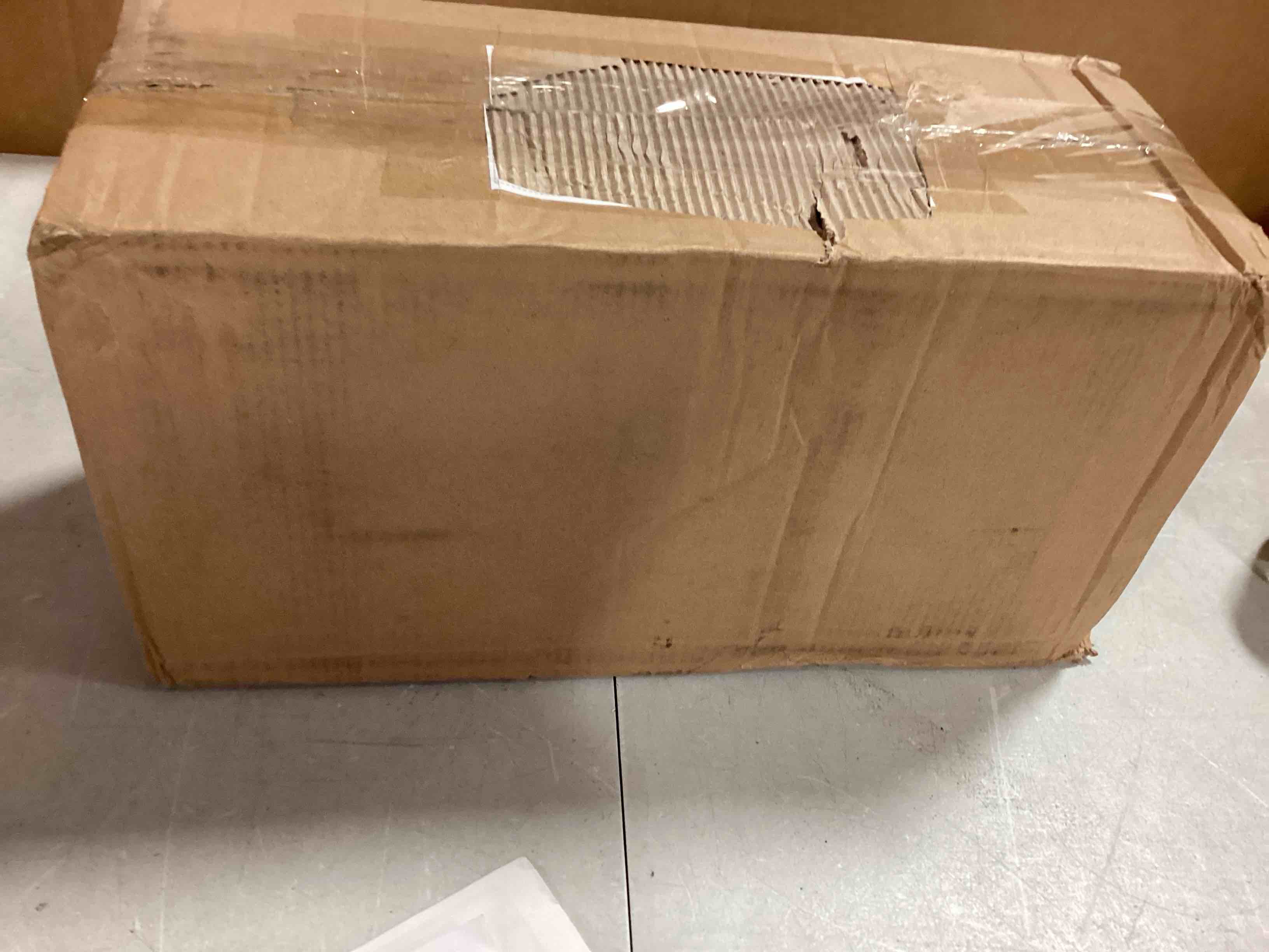 https://s3.amazonaws.com/lotting-images-prod/bidfta/RED5727280_1715963897220.jpeg