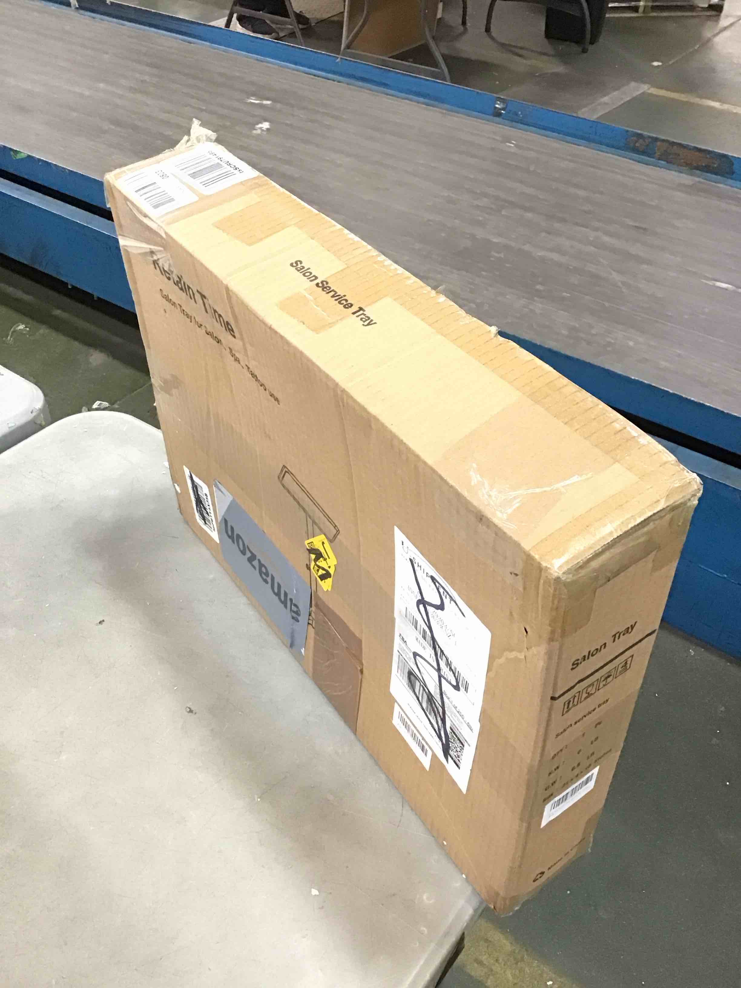 https://s3.amazonaws.com/lotting-images-prod/bidfta/RED5727984_1715859392621.jpeg