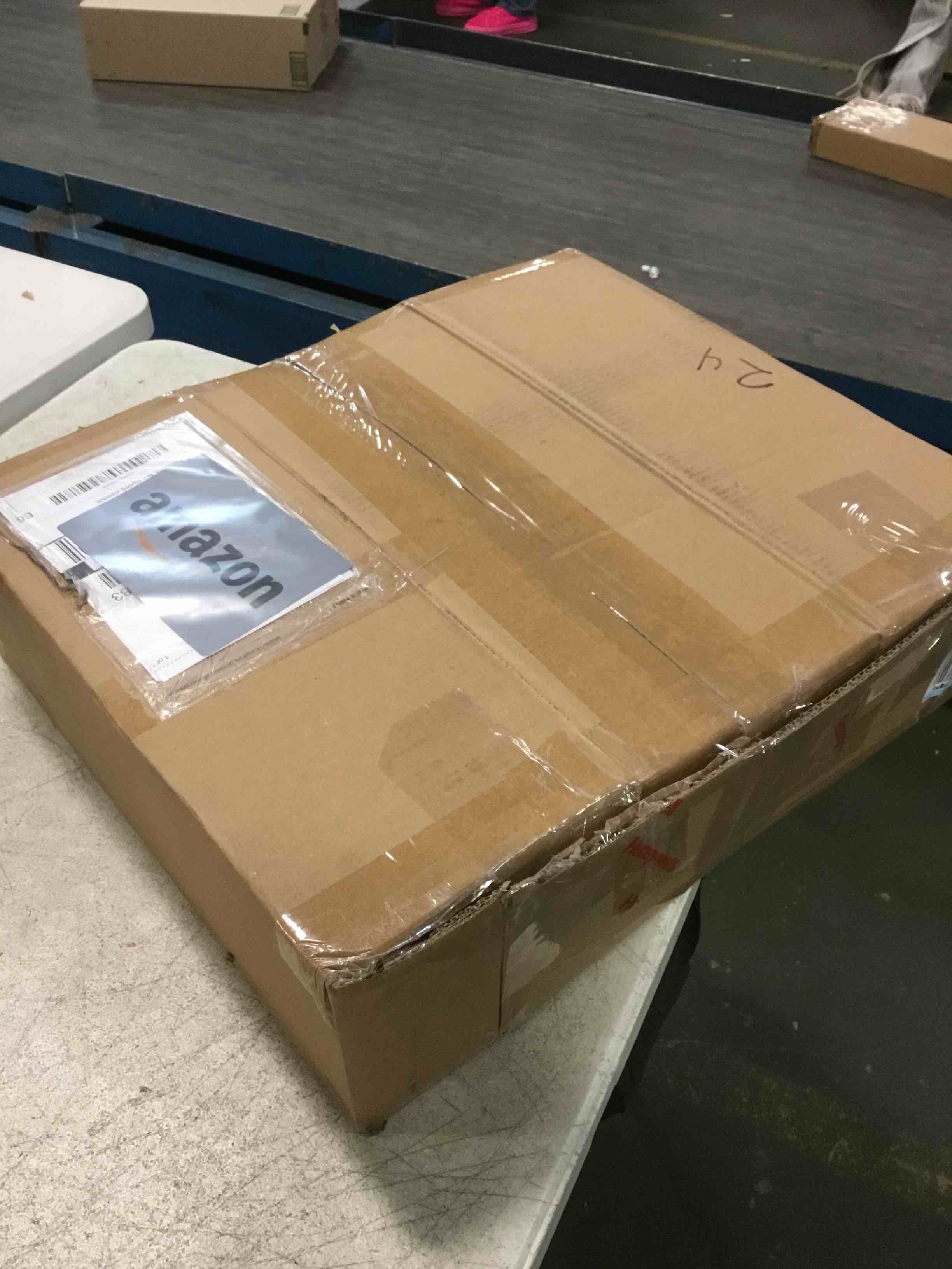 https://s3.amazonaws.com/lotting-images-prod/bidfta/RED5728495_1716208848538.jpeg