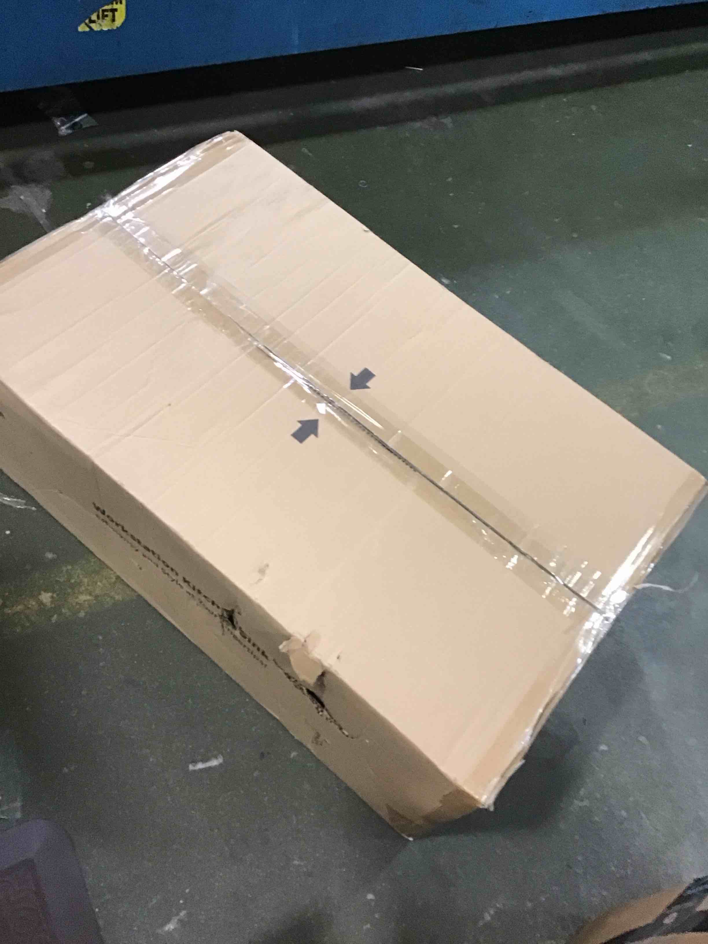 https://s3.amazonaws.com/lotting-images-prod/bidfta/RED5728592_1716226920215.jpeg