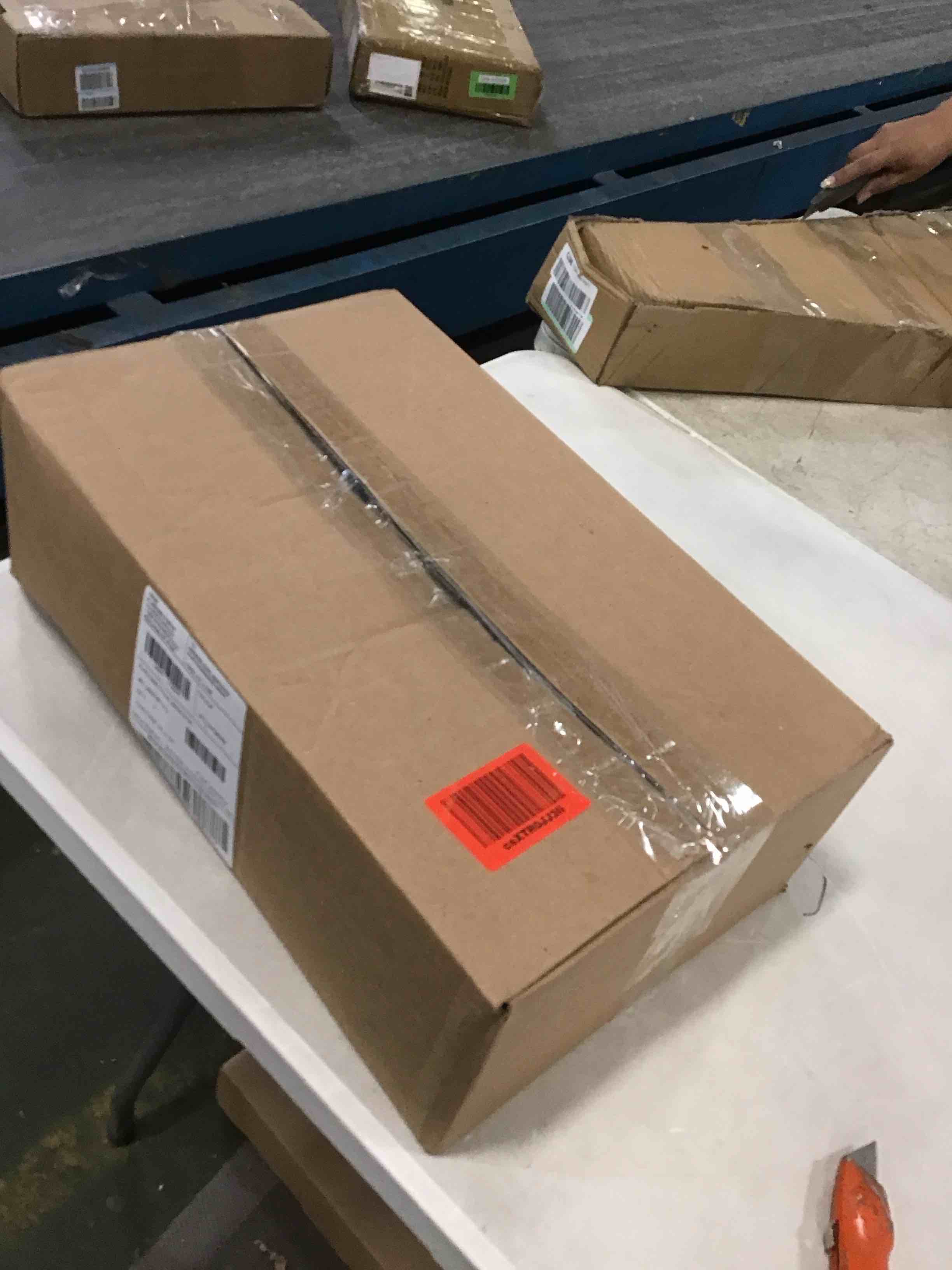 https://s3.amazonaws.com/lotting-images-prod/bidfta/RED5728772_1716302352234.jpeg