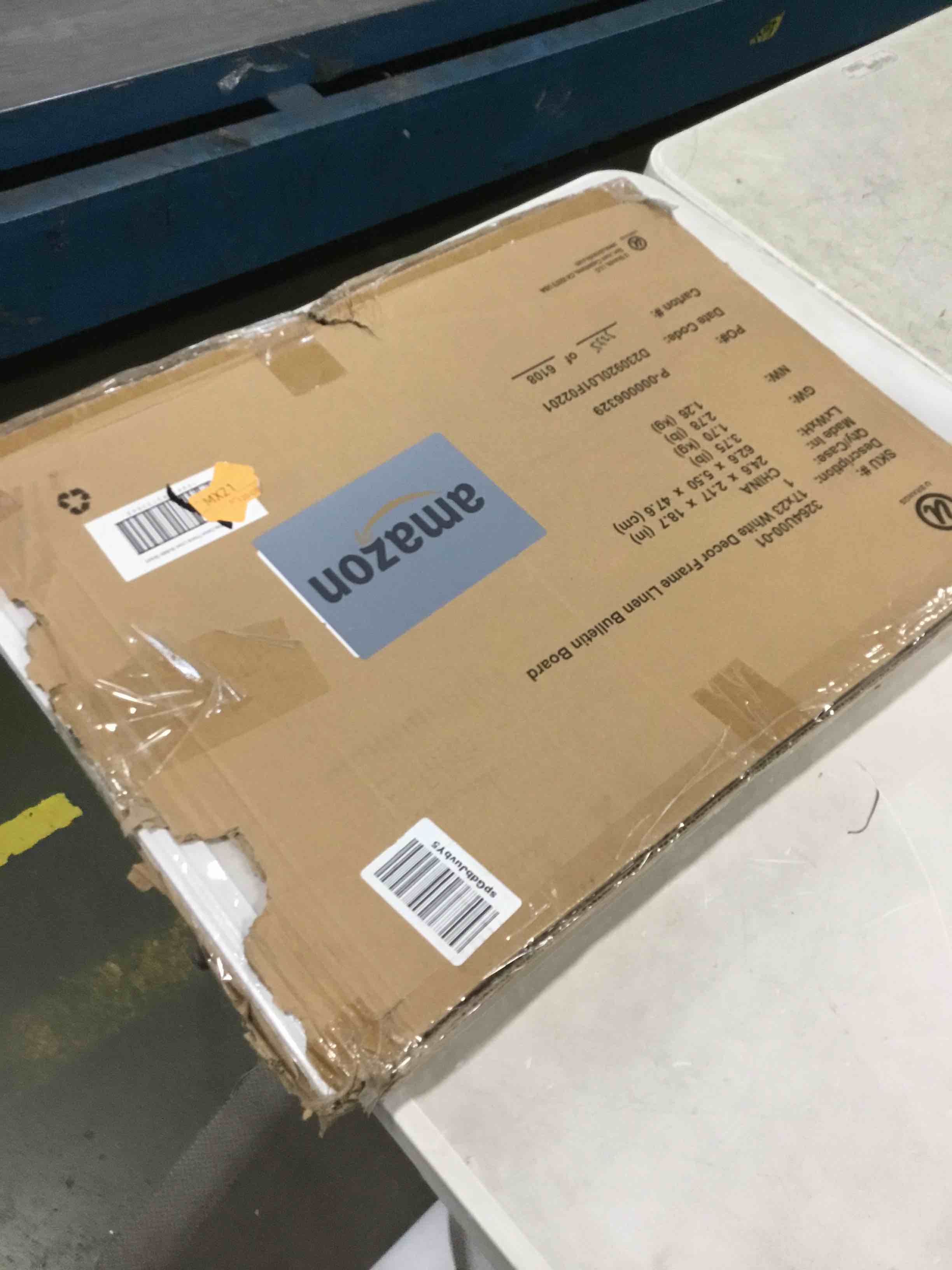 https://s3.amazonaws.com/lotting-images-prod/bidfta/RED5728888_1716317838301.jpeg