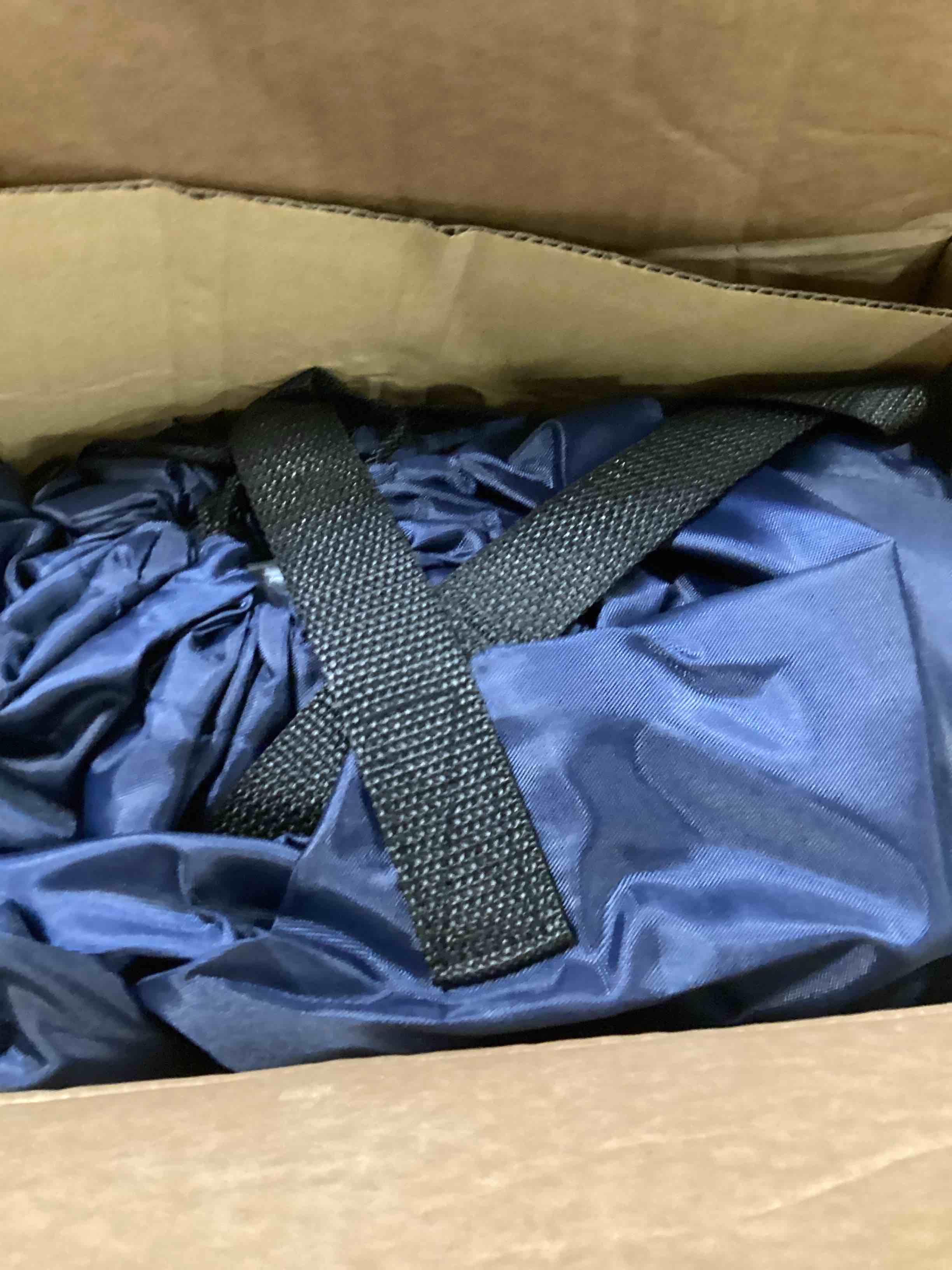https://s3.amazonaws.com/lotting-images-prod/bidfta/RED5728993_1715087593475.jpeg