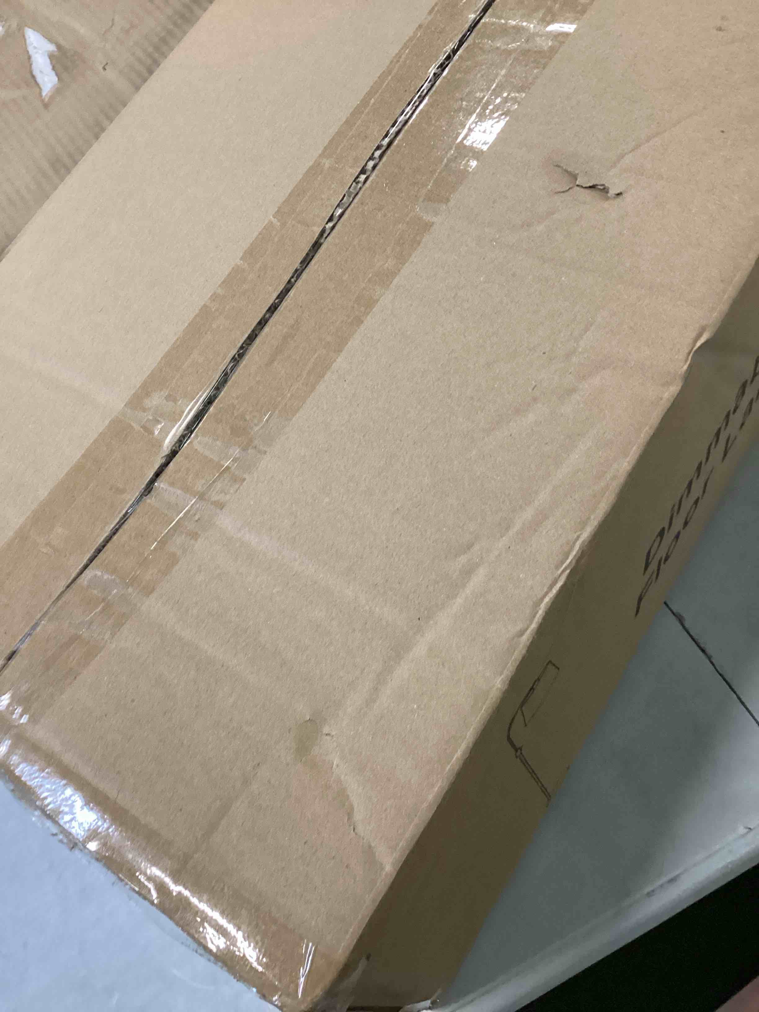 https://s3.amazonaws.com/lotting-images-prod/bidfta/RED5728999_1715088195627.jpeg