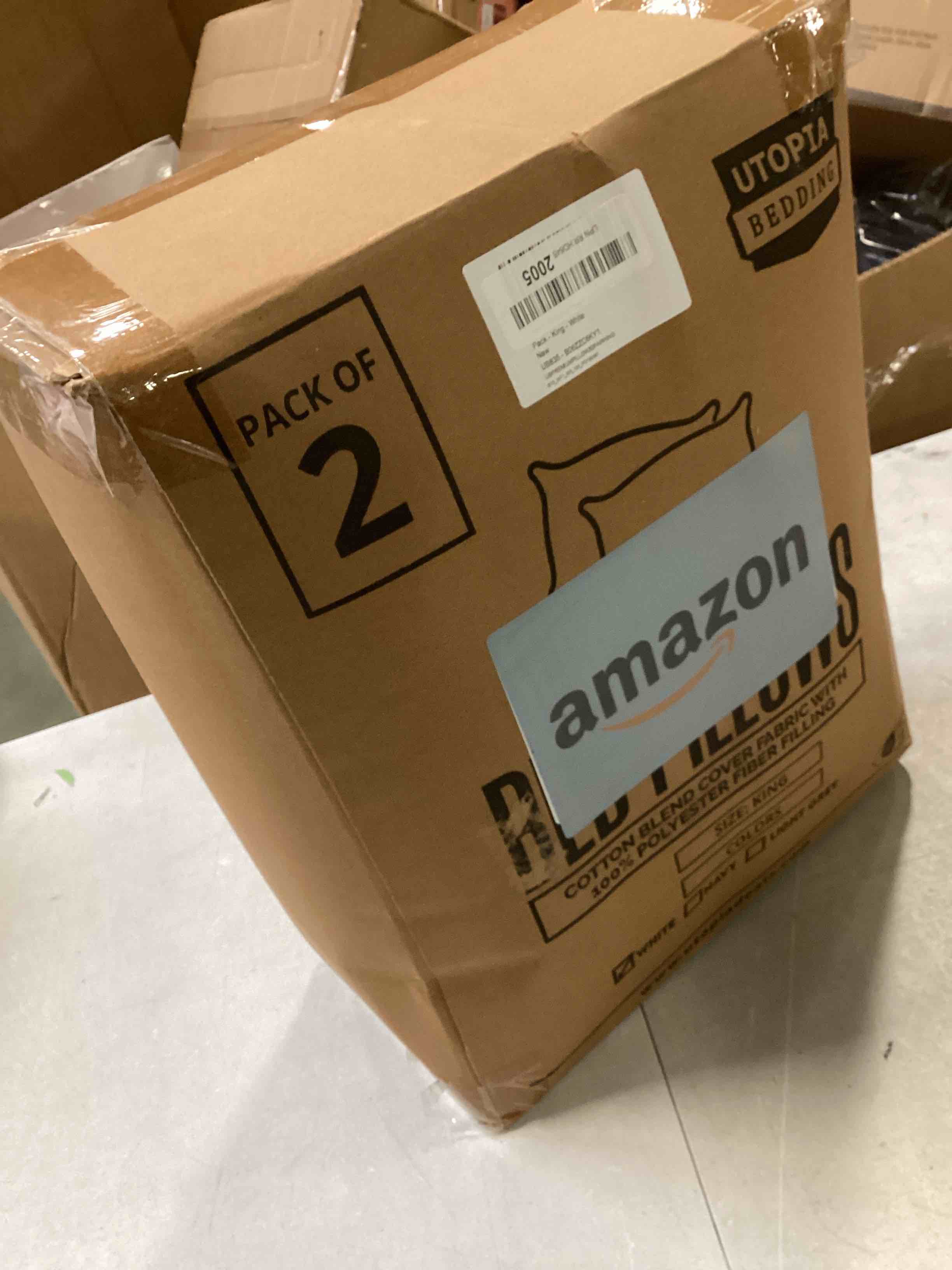 https://s3.amazonaws.com/lotting-images-prod/bidfta/RED5729030_1715092621920.jpeg