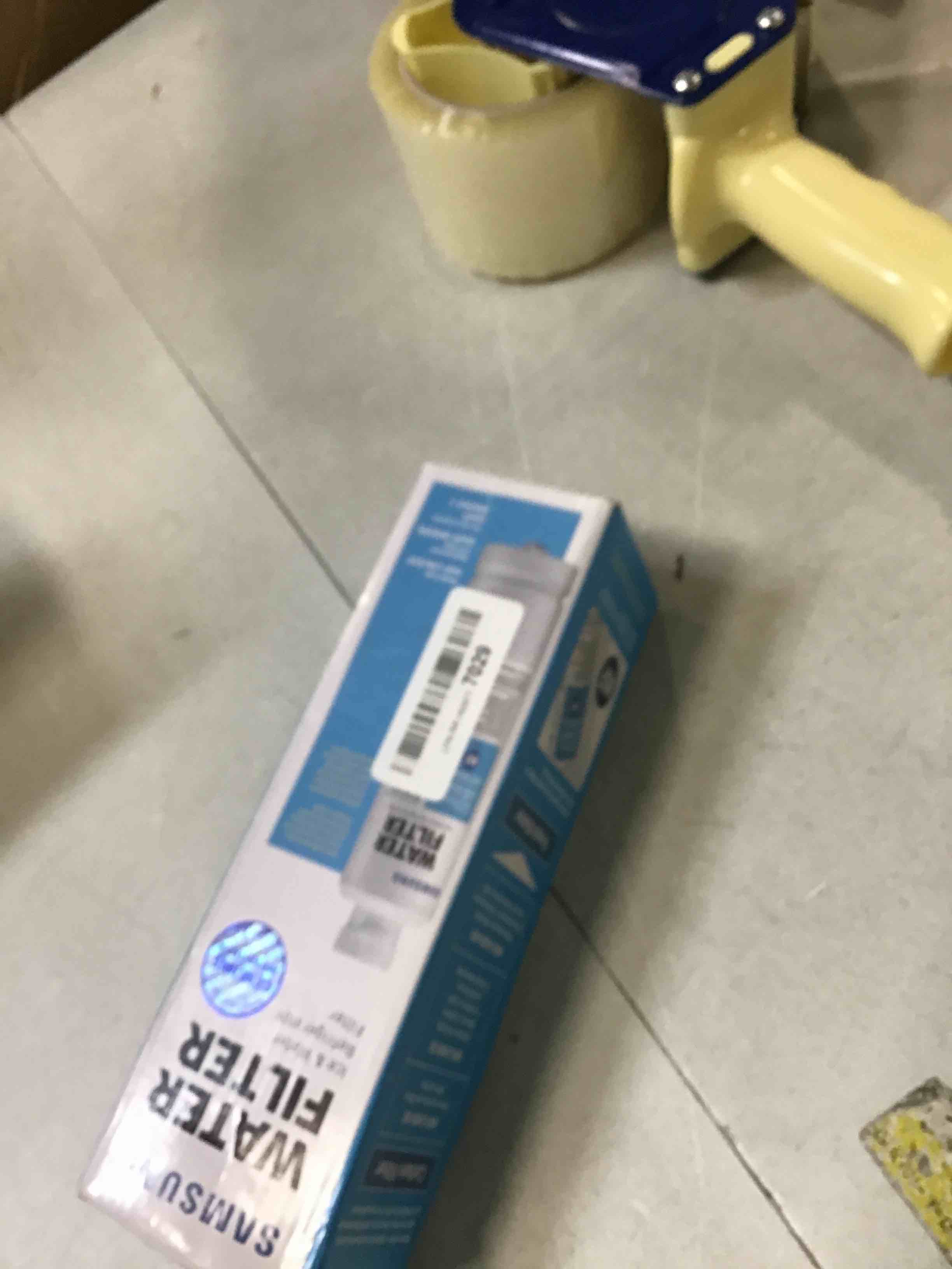 https://s3.amazonaws.com/lotting-images-prod/bidfta/RED5729181_1715176585060.jpeg