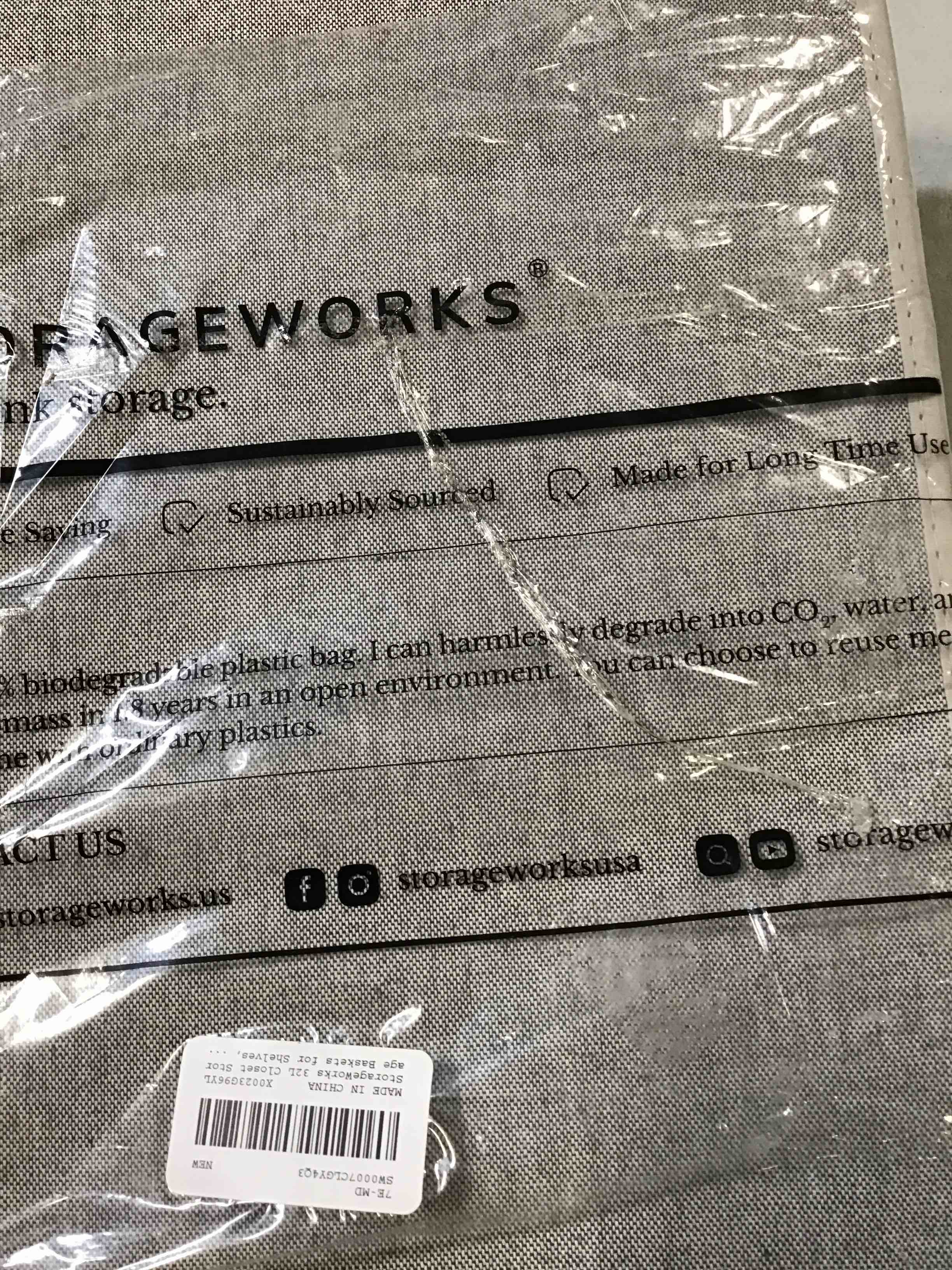 https://s3.amazonaws.com/lotting-images-prod/bidfta/RED5729185_1715178349016.jpeg