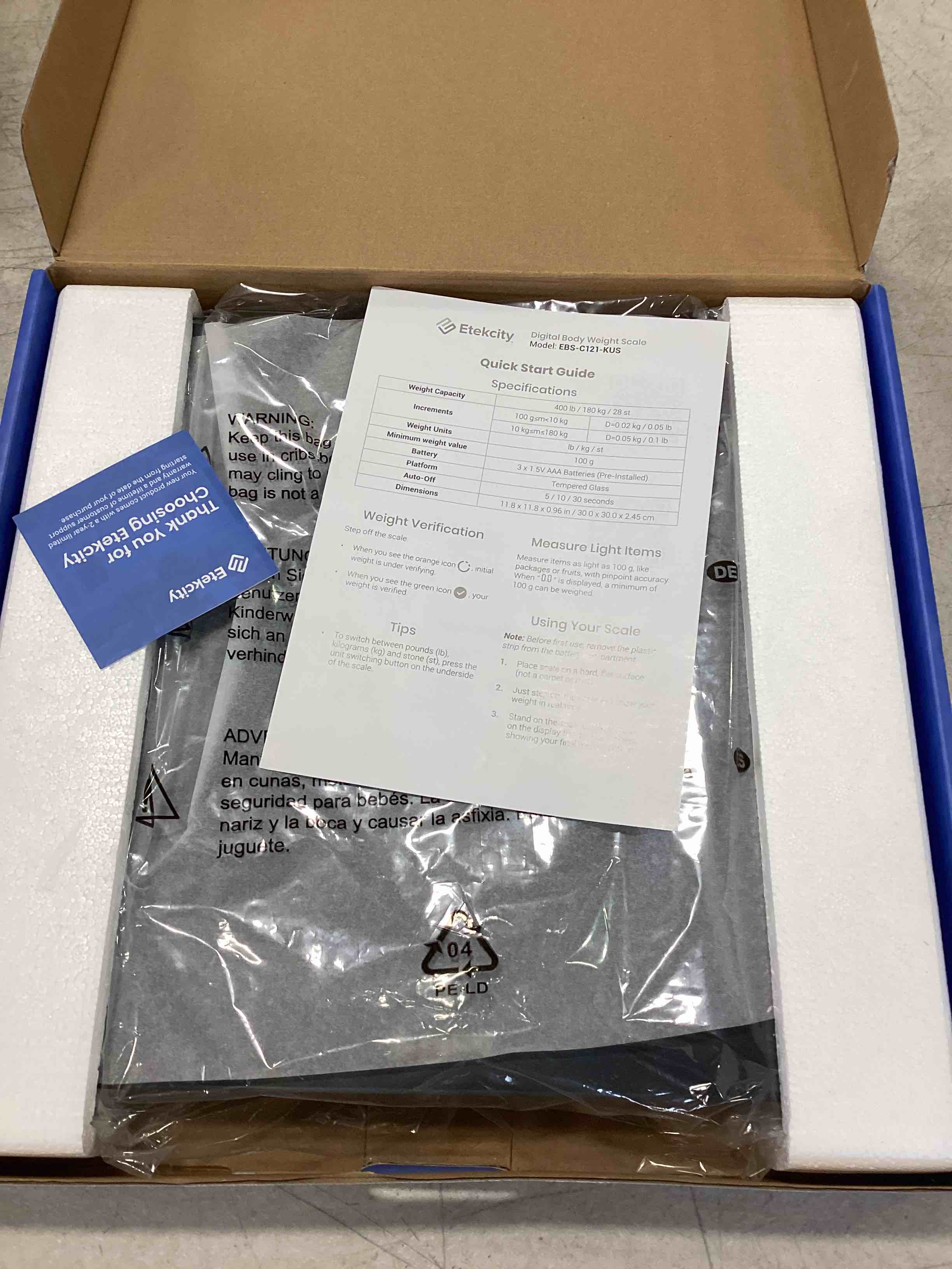 https://s3.amazonaws.com/lotting-images-prod/bidfta/RED5731021_1715100692223.jpeg