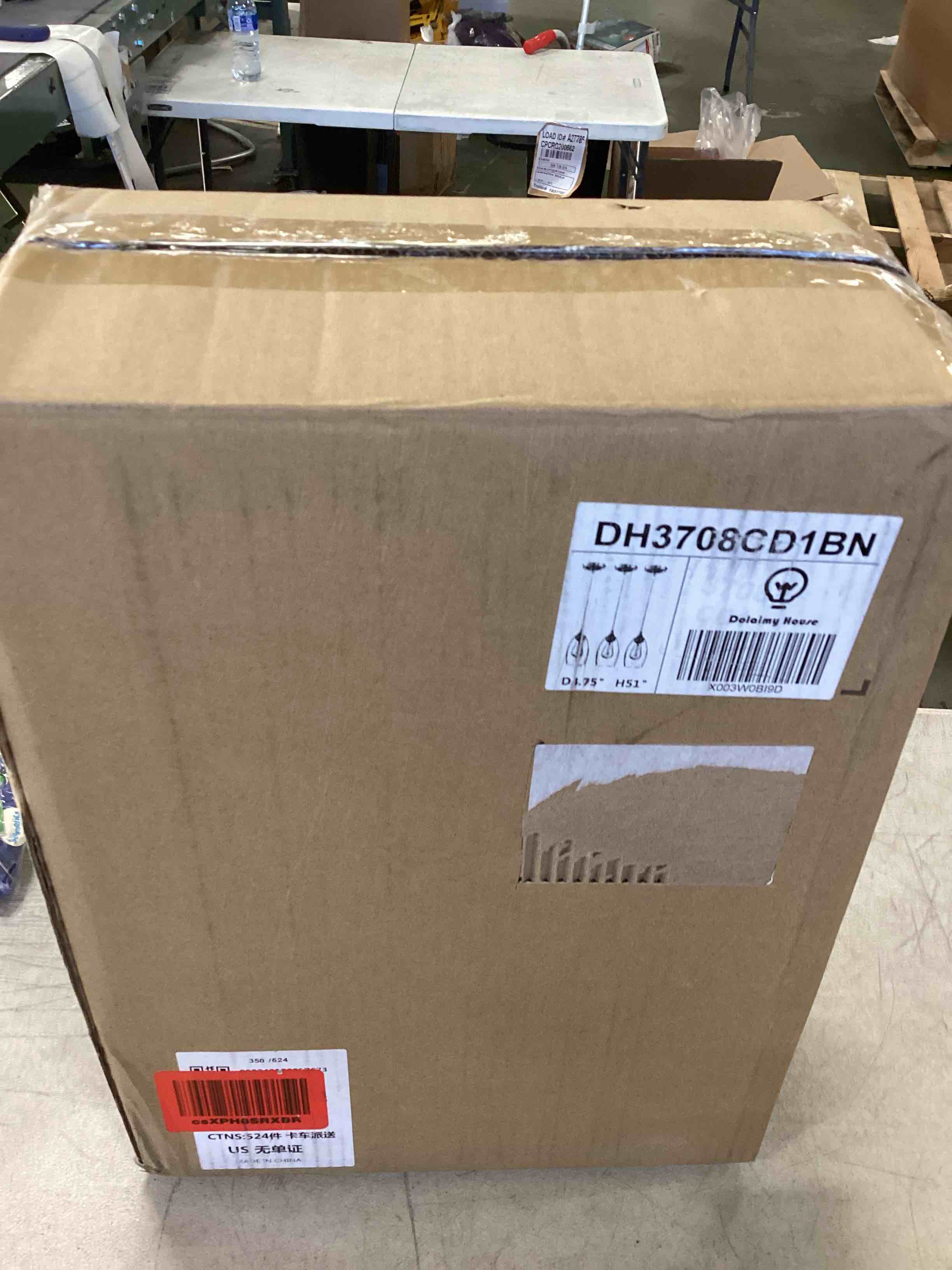 https://s3.amazonaws.com/lotting-images-prod/bidfta/RED5731709_1715600512568.jpeg
