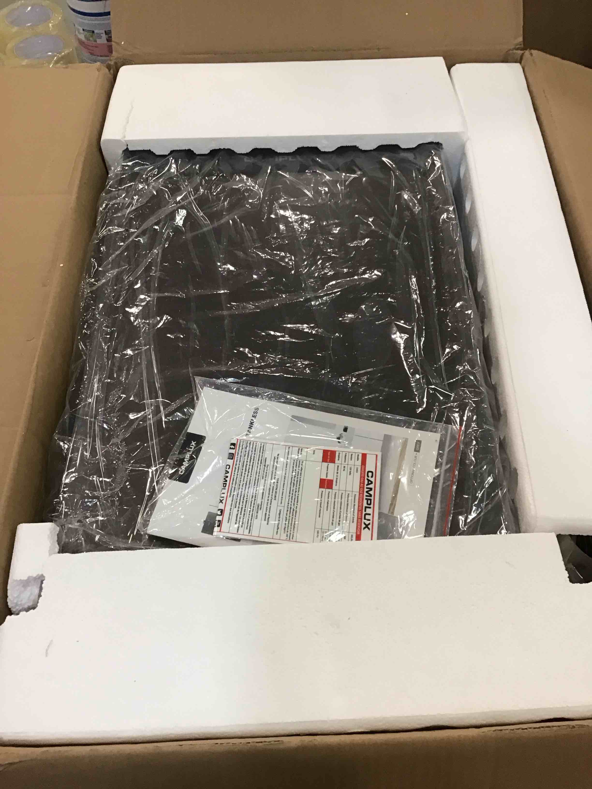 https://s3.amazonaws.com/lotting-images-prod/bidfta/RED5732330_1704976234652.jpeg