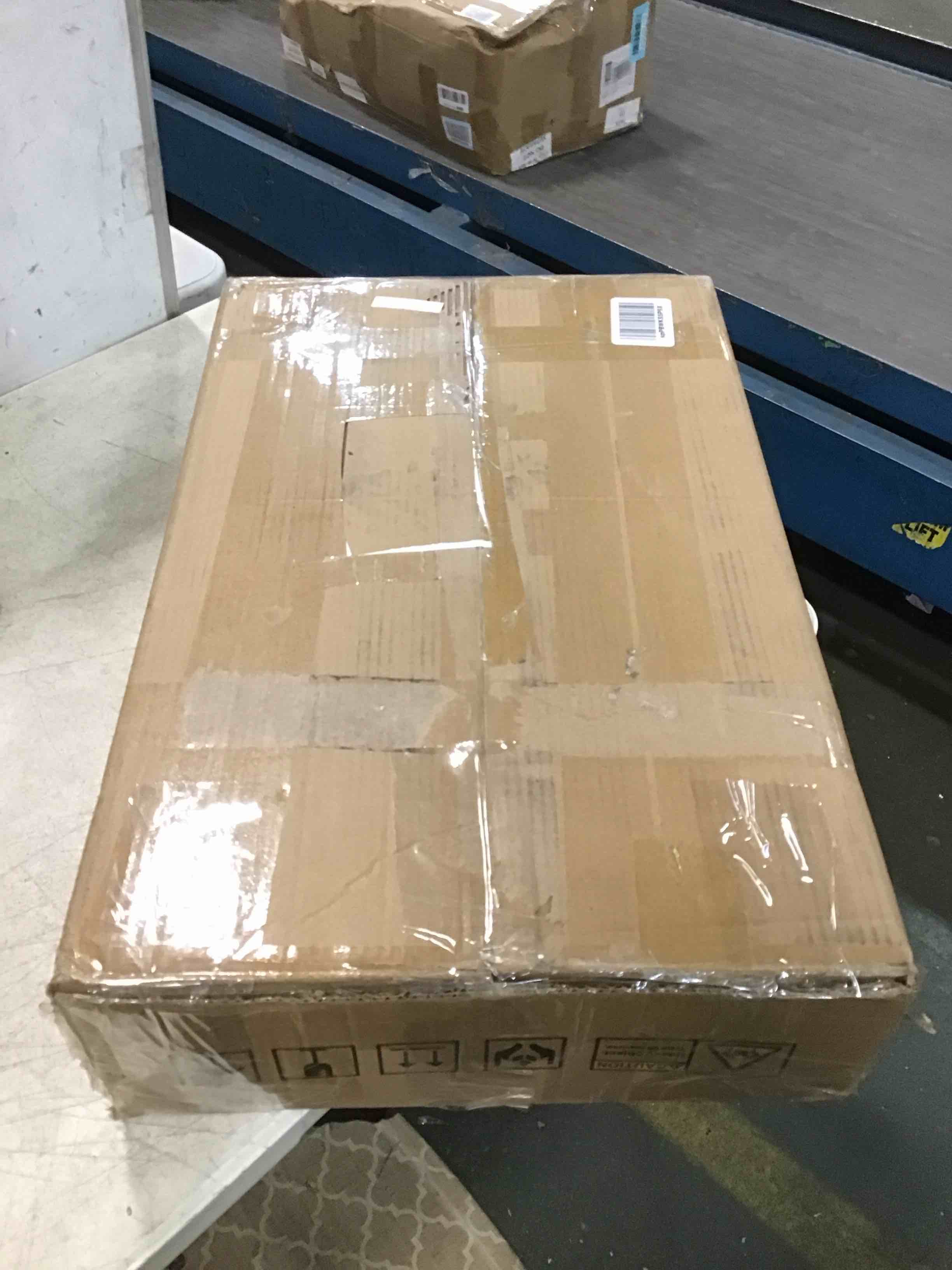 https://s3.amazonaws.com/lotting-images-prod/bidfta/RED5732660_1705092470289.jpeg