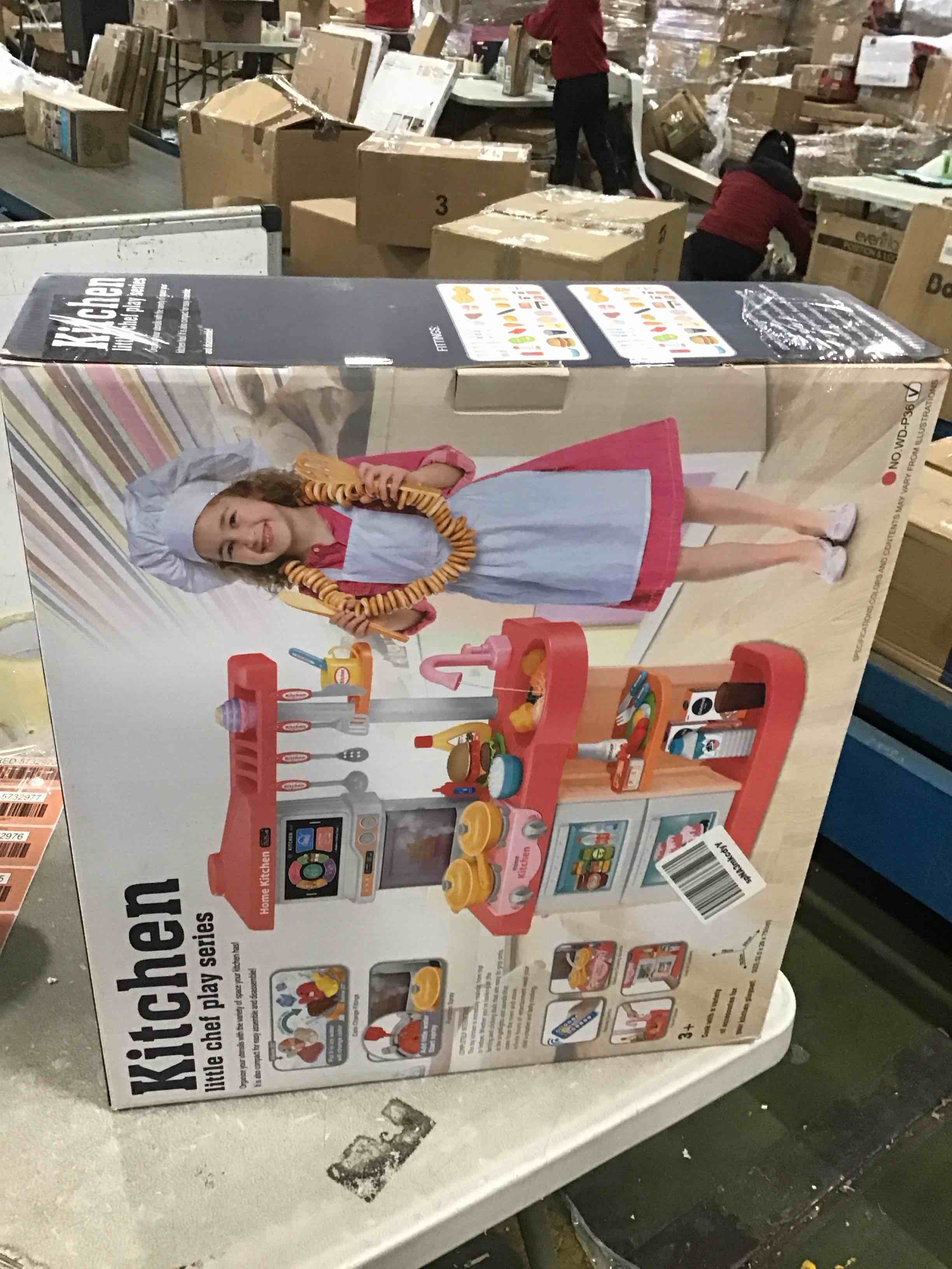 https://s3.amazonaws.com/lotting-images-prod/bidfta/RED5732974_1705348471027.jpeg