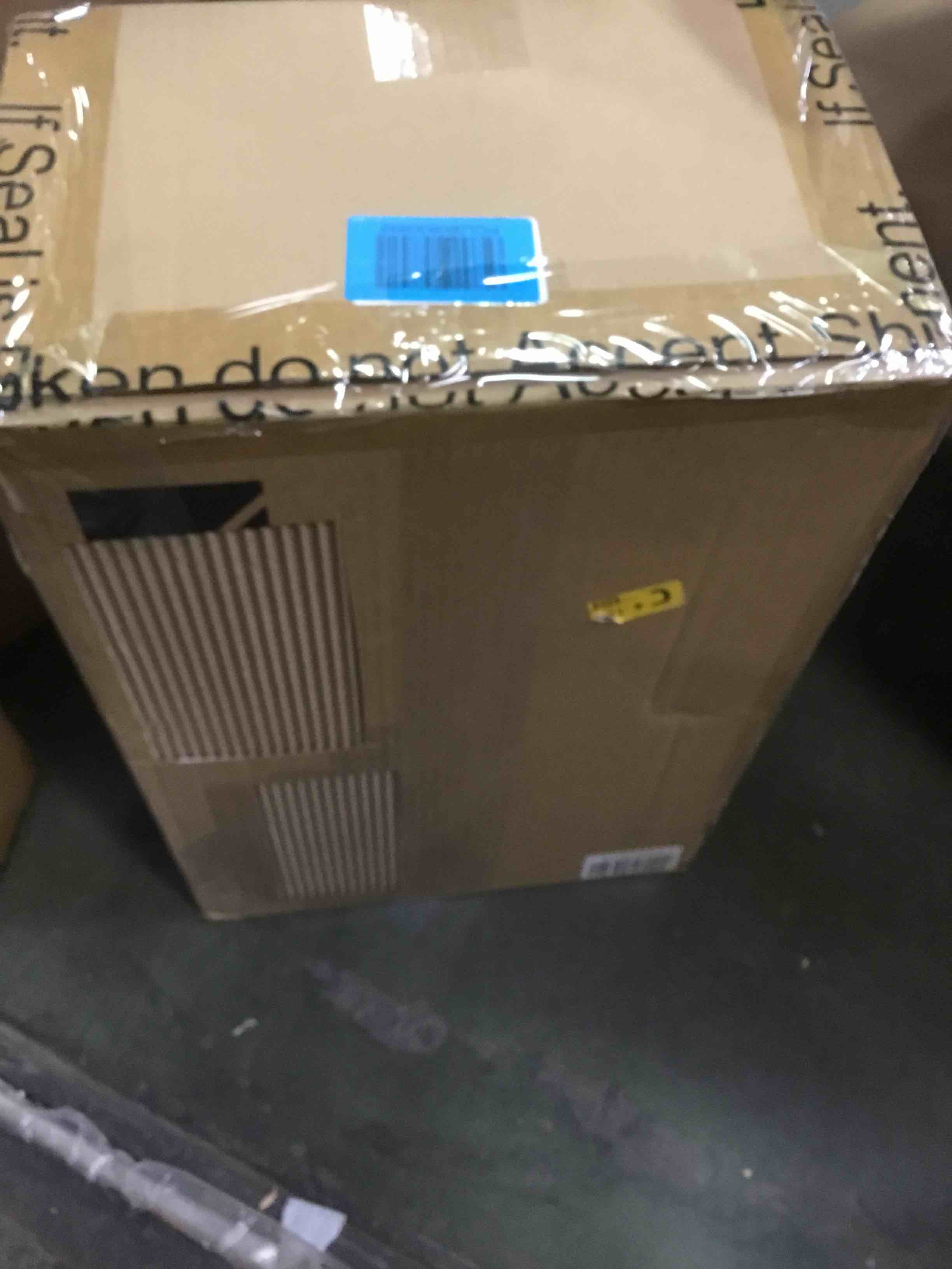 https://s3.amazonaws.com/lotting-images-prod/bidfta/RED5736006_1705513252293.jpeg