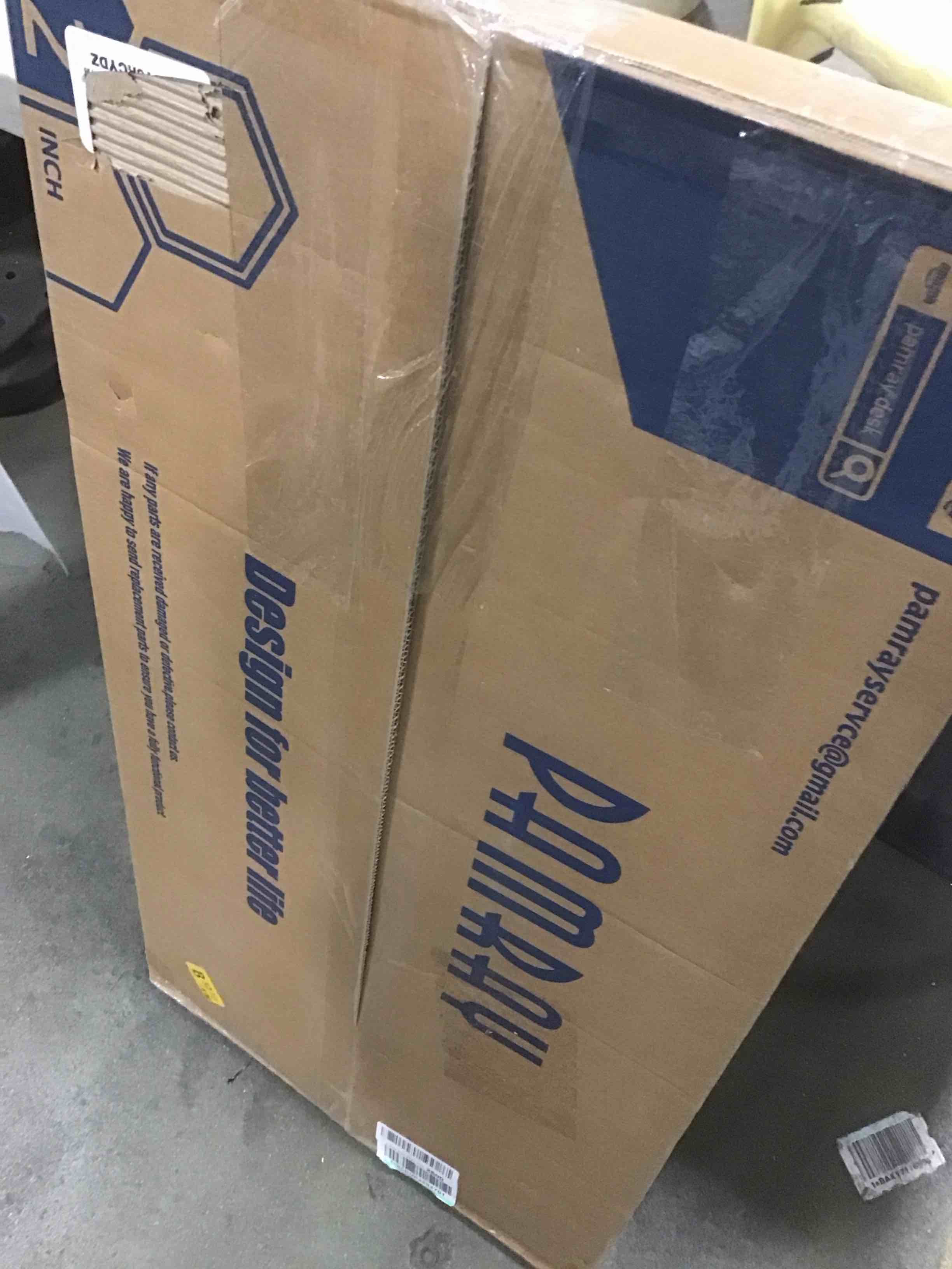 https://s3.amazonaws.com/lotting-images-prod/bidfta/RED5737438_1705670222756.jpeg