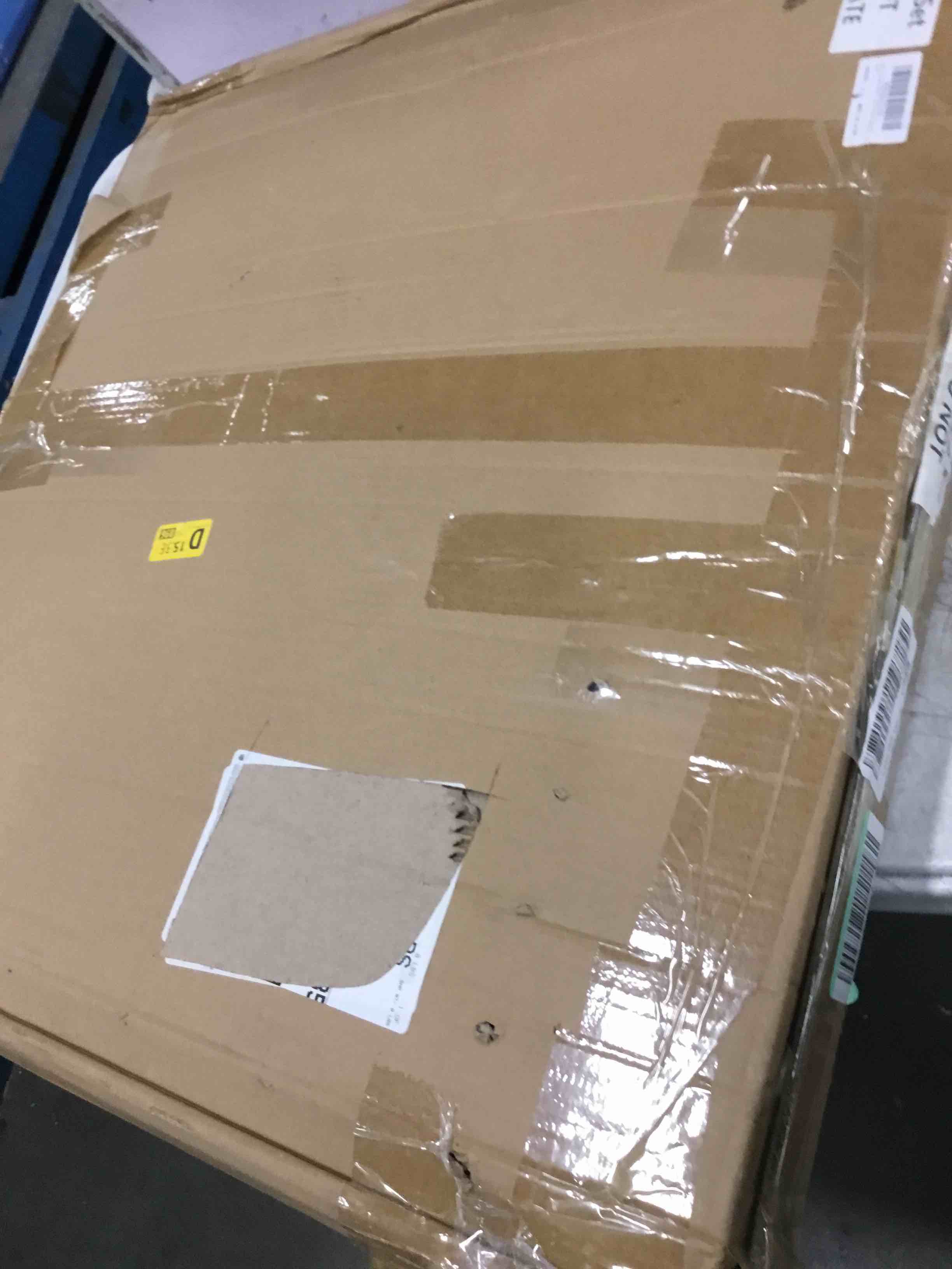 https://s3.amazonaws.com/lotting-images-prod/bidfta/RED5737866_1705926856944.jpeg