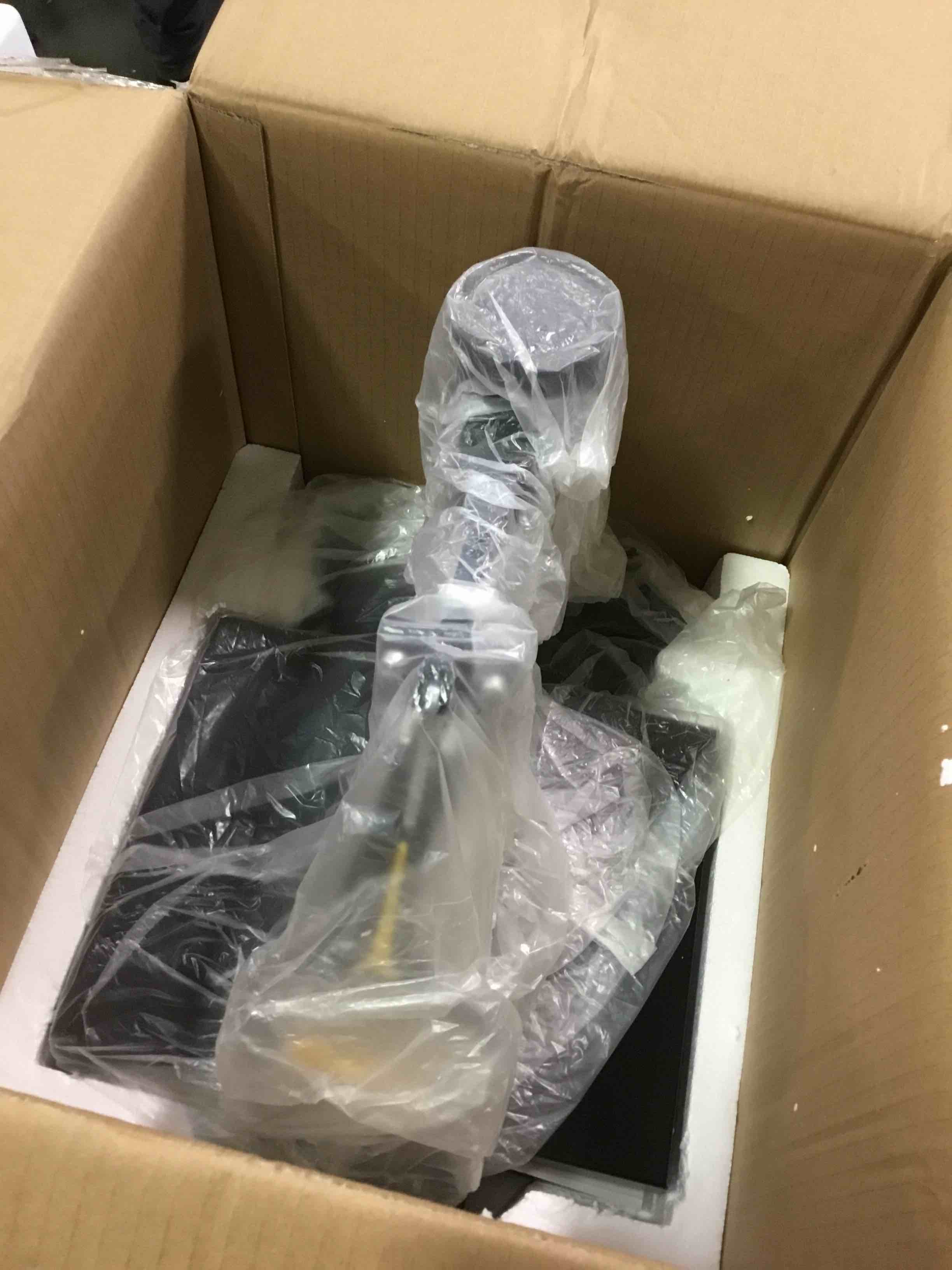 https://s3.amazonaws.com/lotting-images-prod/bidfta/RED5738776_1706302074643.jpeg