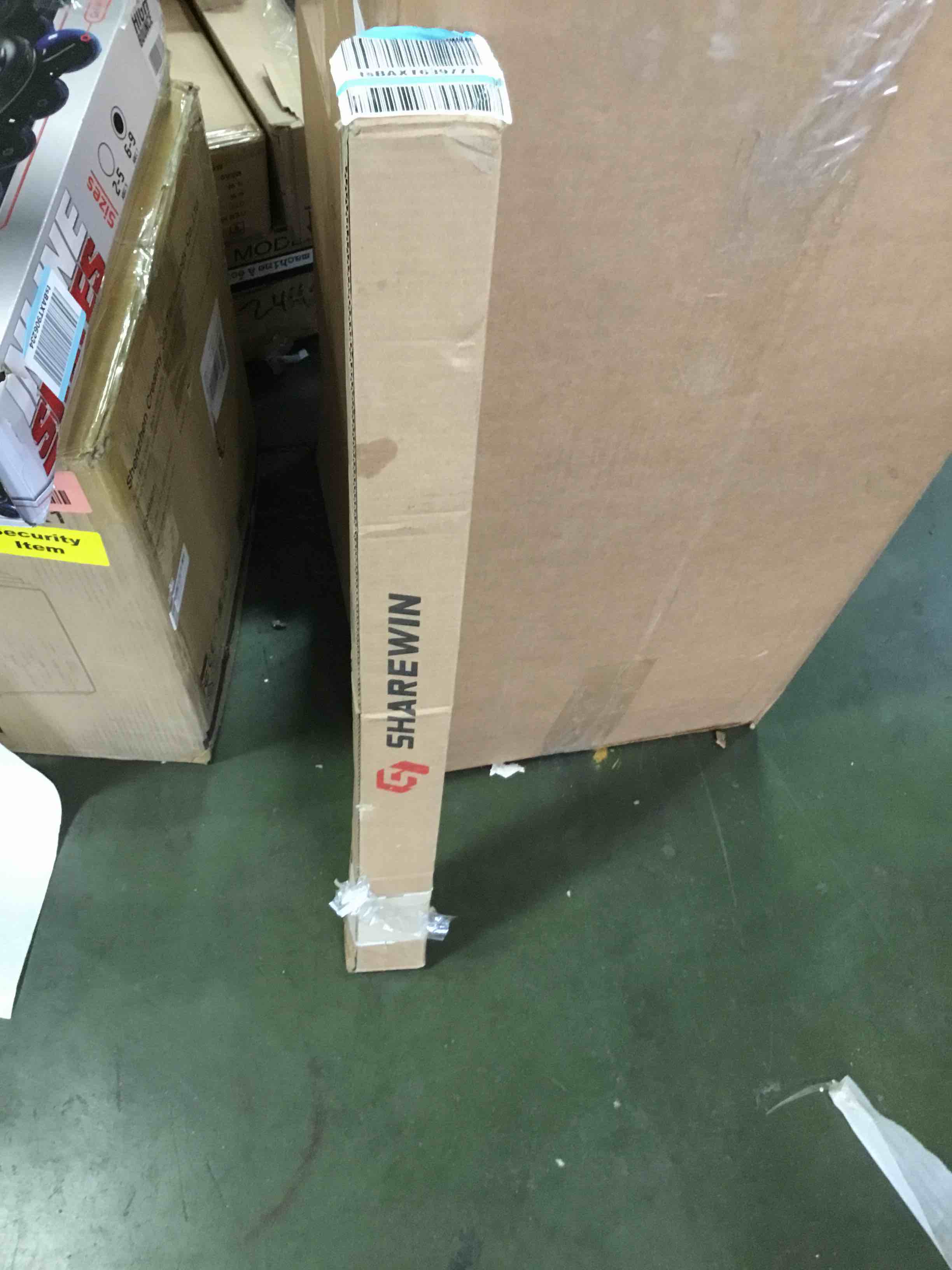 https://s3.amazonaws.com/lotting-images-prod/bidfta/RED5739165_1706631092392.jpeg