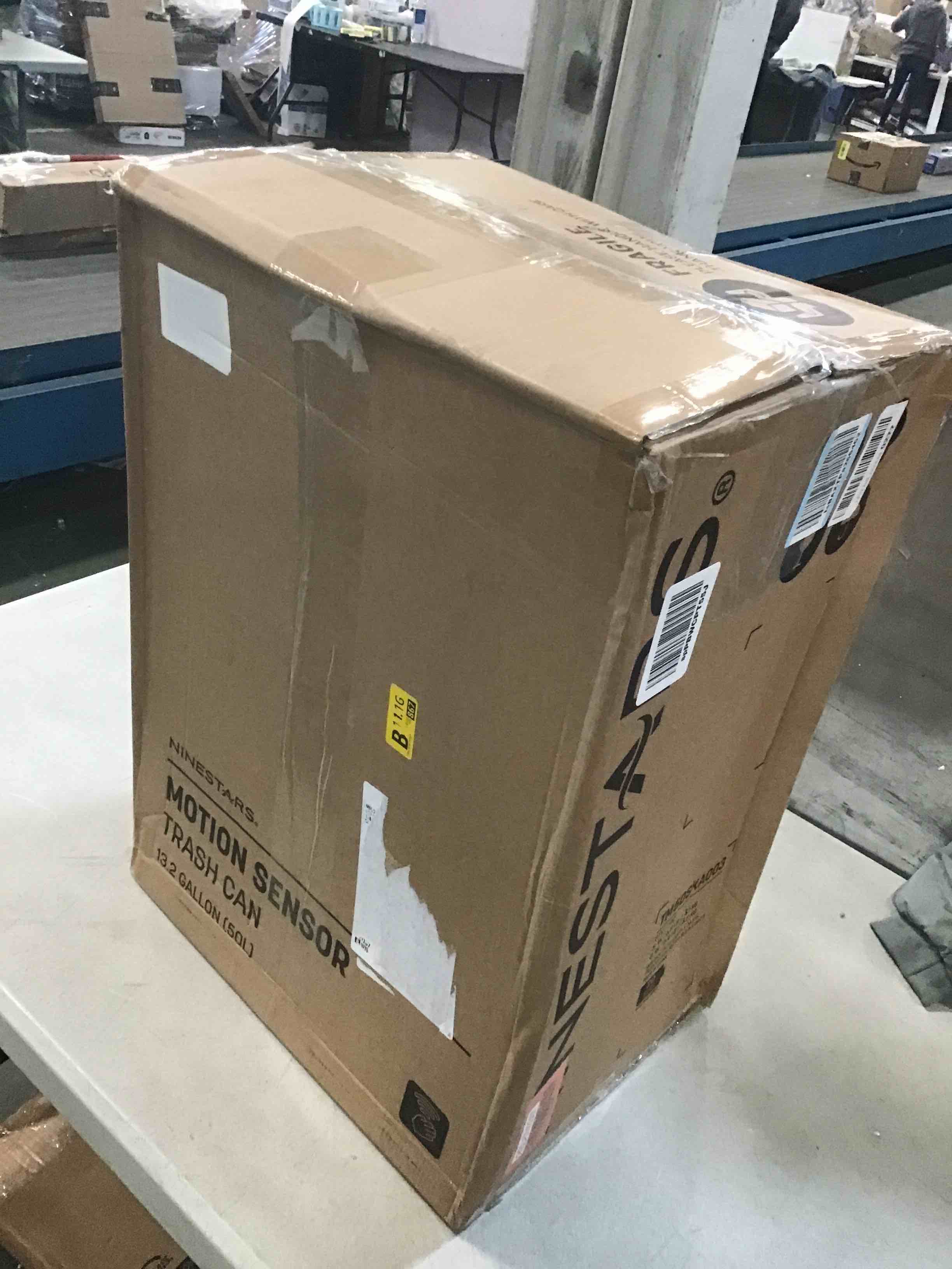 https://s3.amazonaws.com/lotting-images-prod/bidfta/RED5740307_1705439239254.jpeg