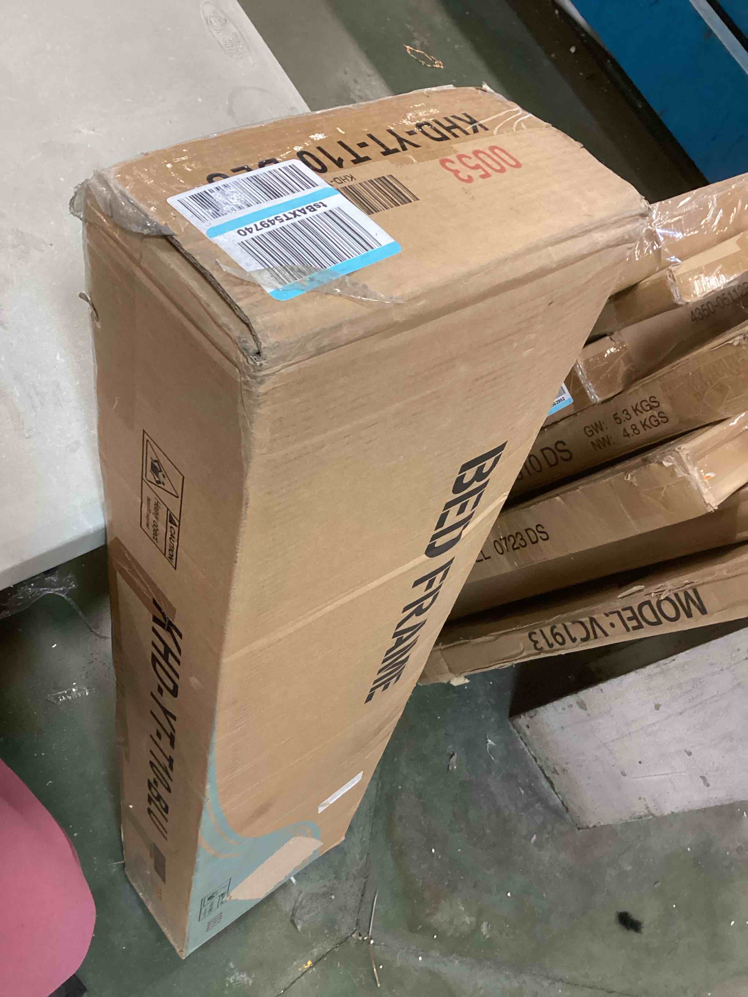 https://s3.amazonaws.com/lotting-images-prod/bidfta/RED5740480_1705512689007.jpeg