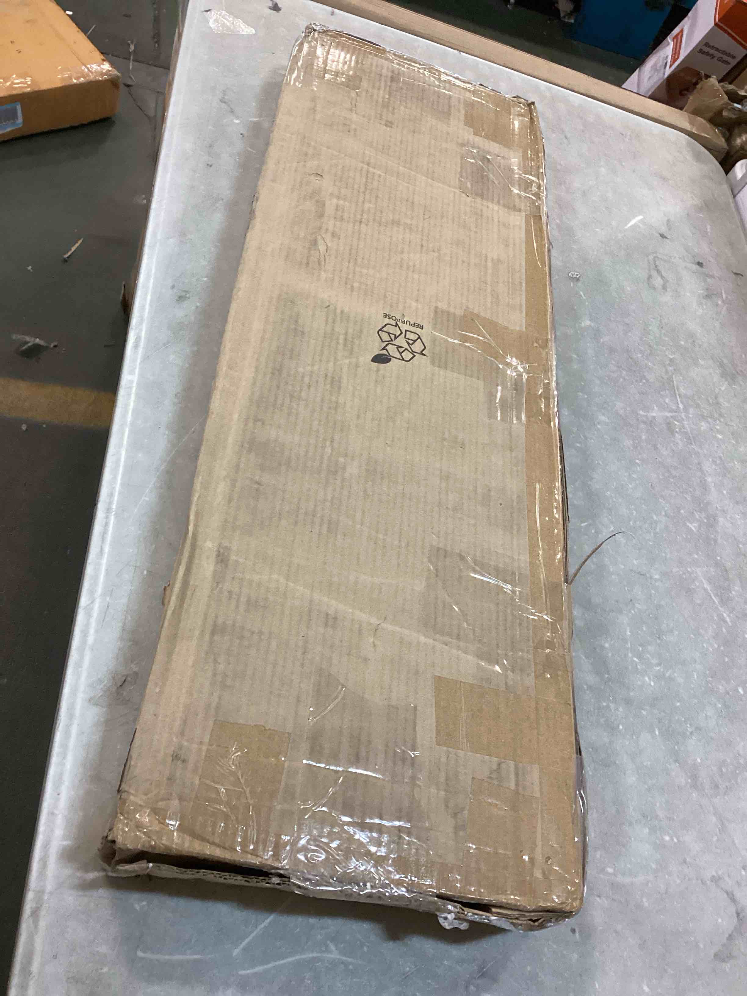 https://s3.amazonaws.com/lotting-images-prod/bidfta/RED5740656_1705680249838.jpeg