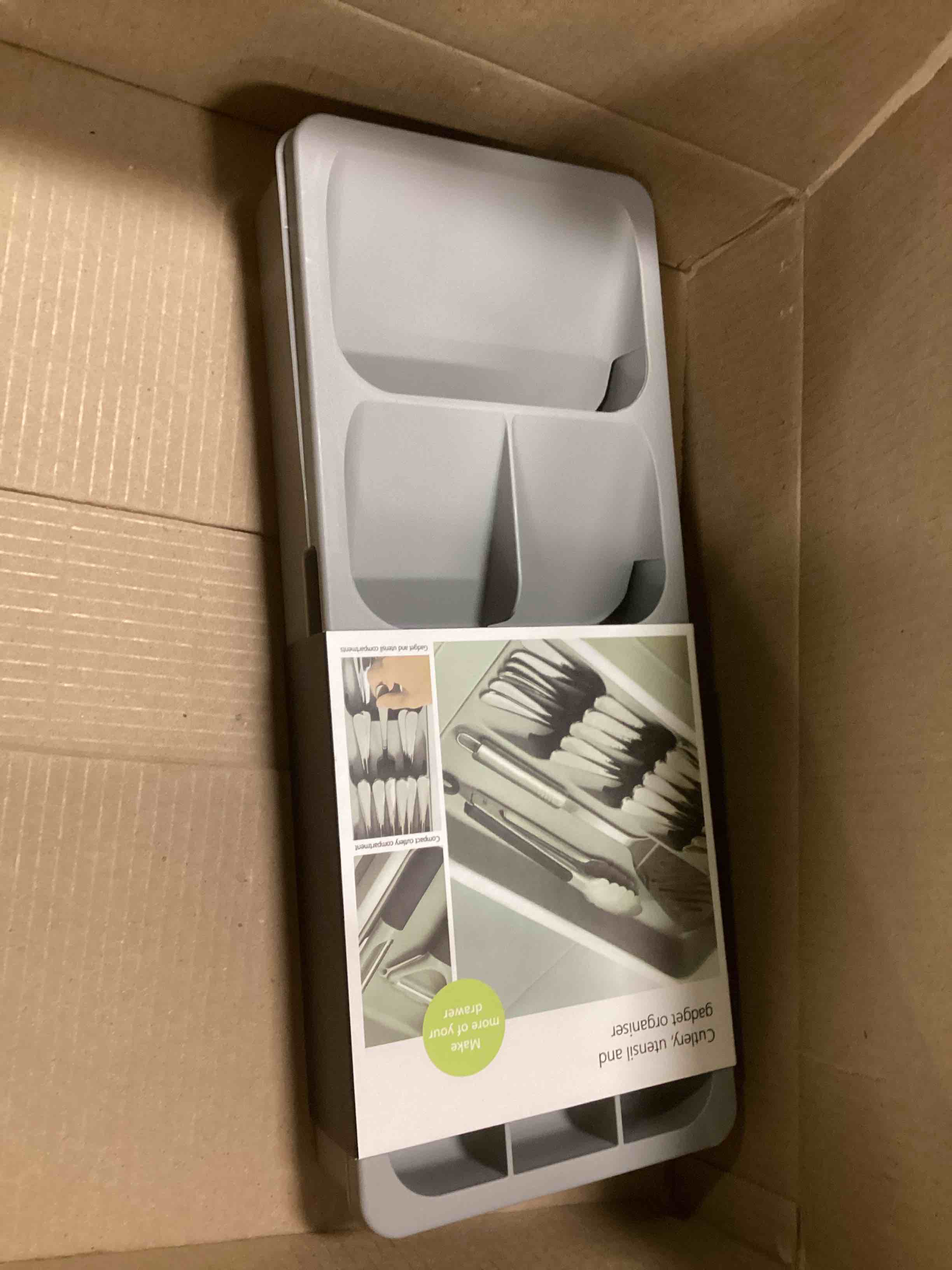 https://s3.amazonaws.com/lotting-images-prod/bidfta/RED5741196_1704816035964.jpeg
