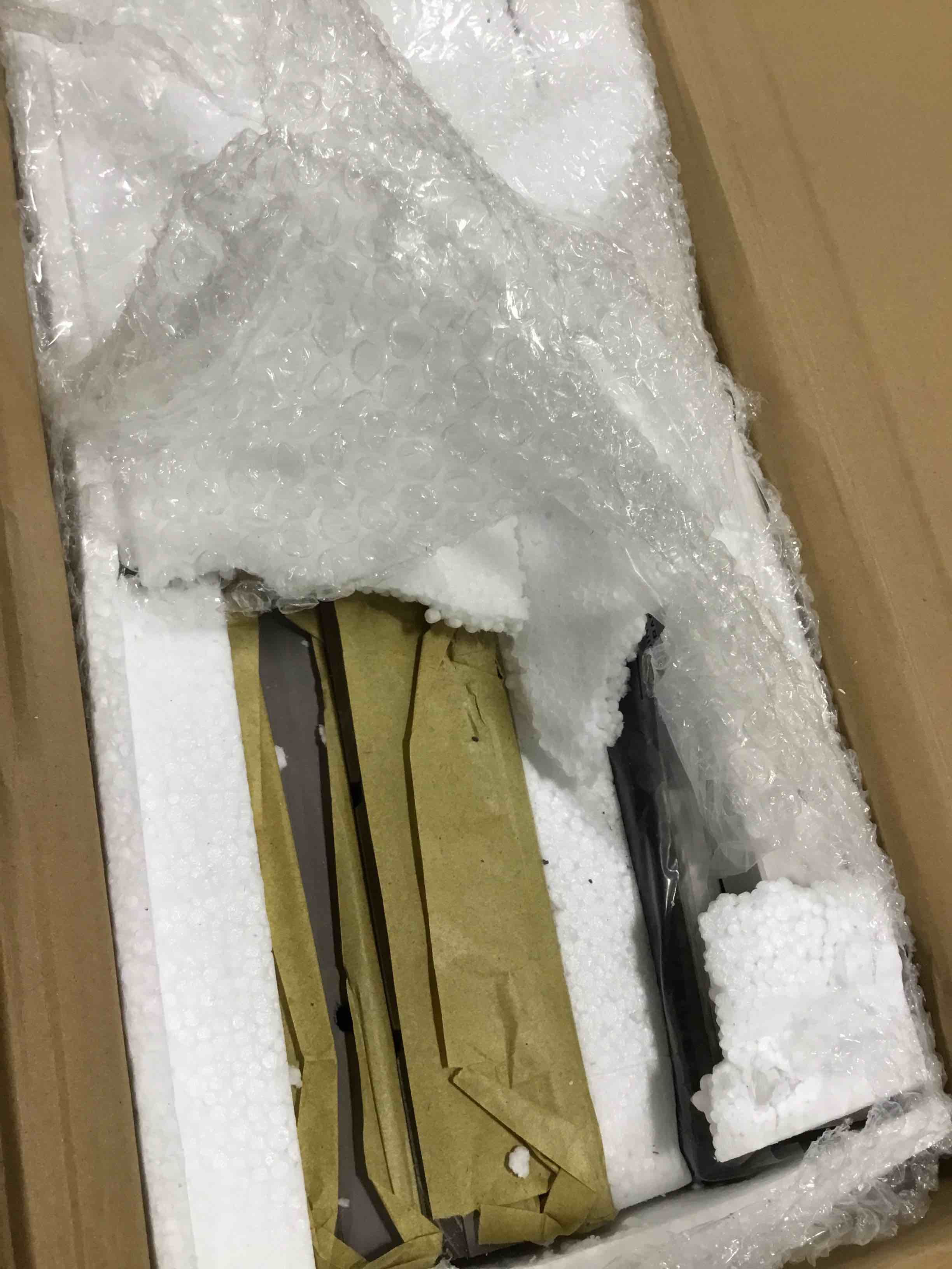 https://s3.amazonaws.com/lotting-images-prod/bidfta/RED5741322_1704891769630.jpeg