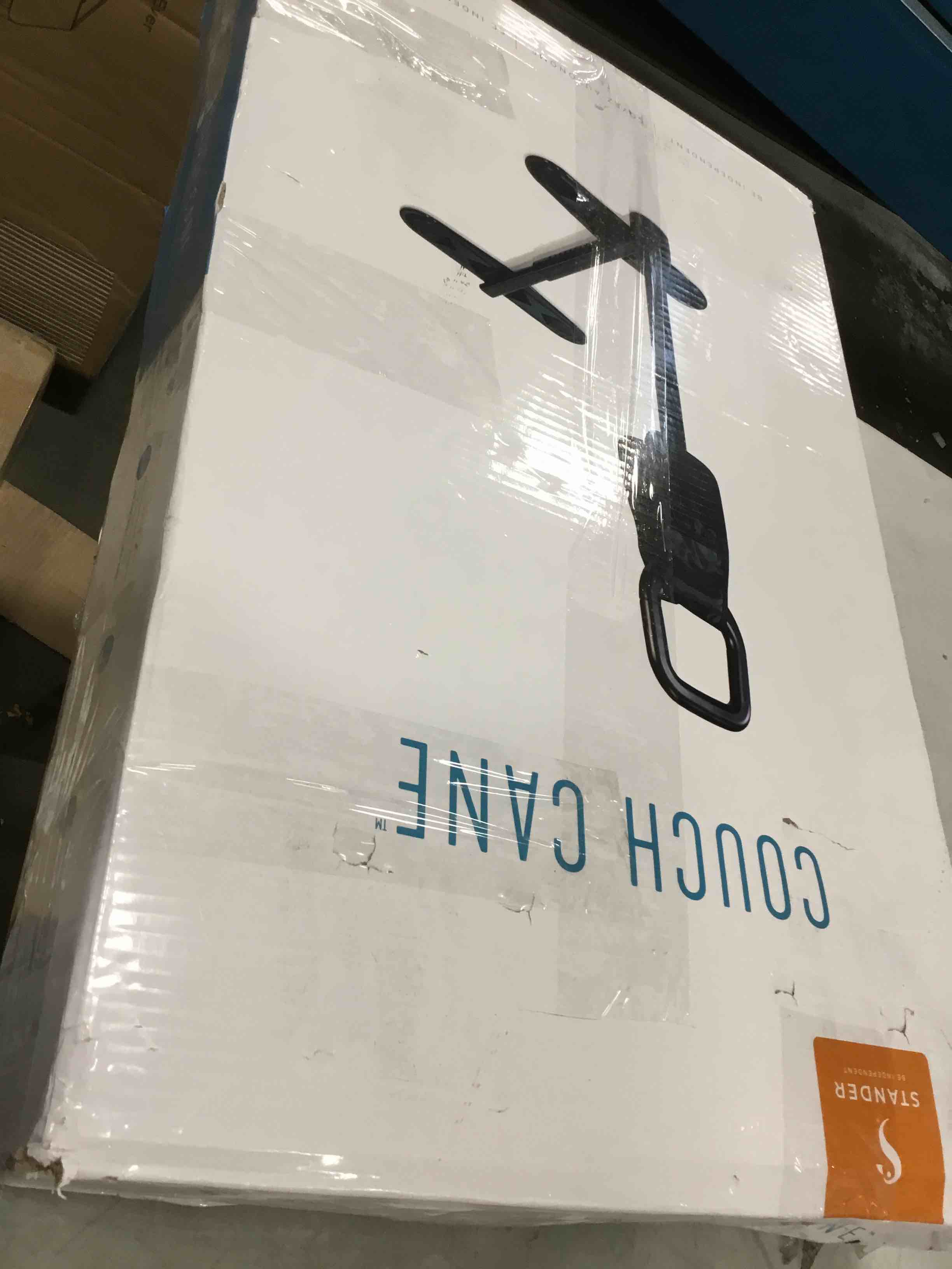 https://s3.amazonaws.com/lotting-images-prod/bidfta/RED5741391_1704902613526.jpeg