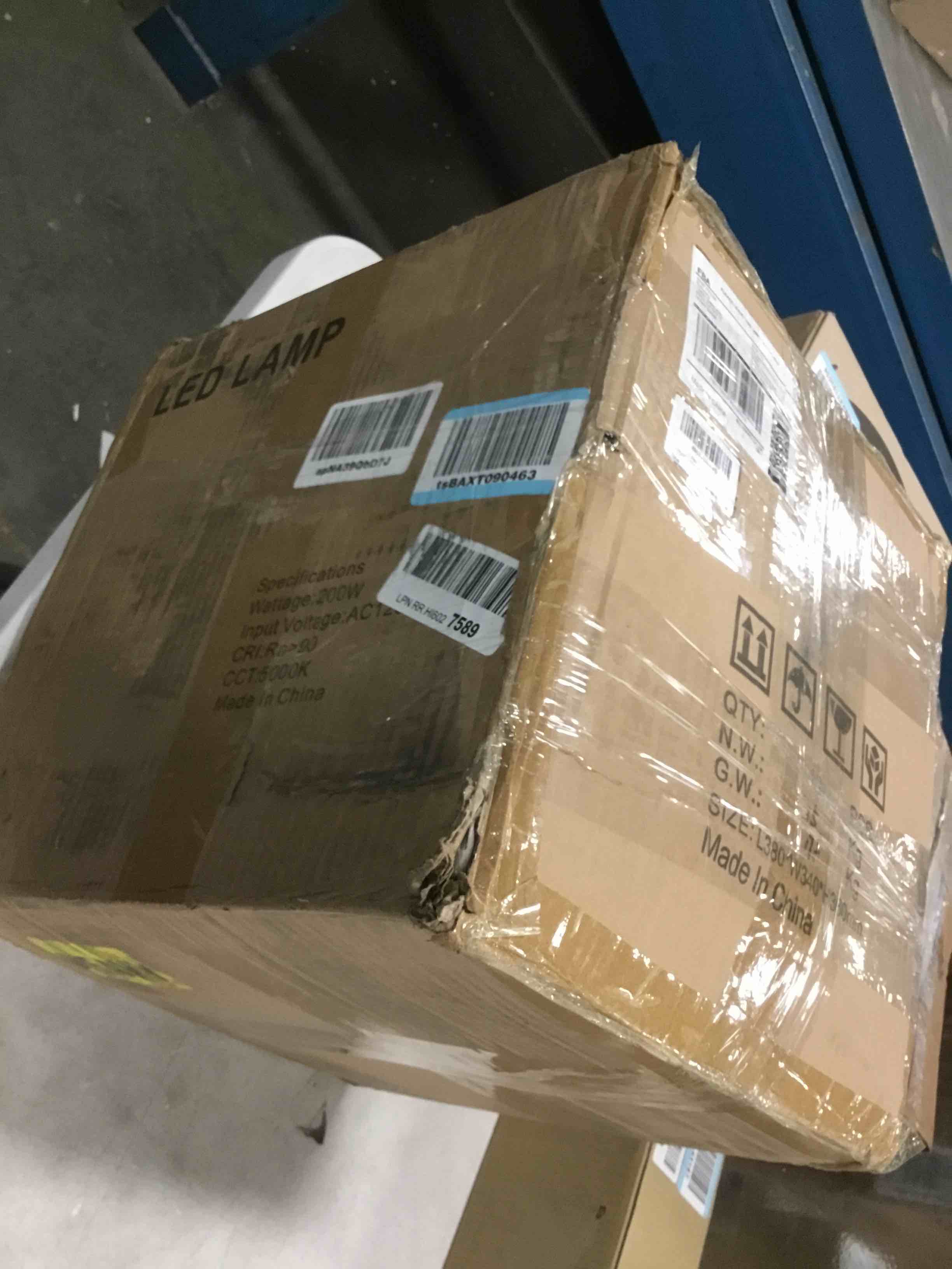 https://s3.amazonaws.com/lotting-images-prod/bidfta/RED5741523_1704919864493.jpeg