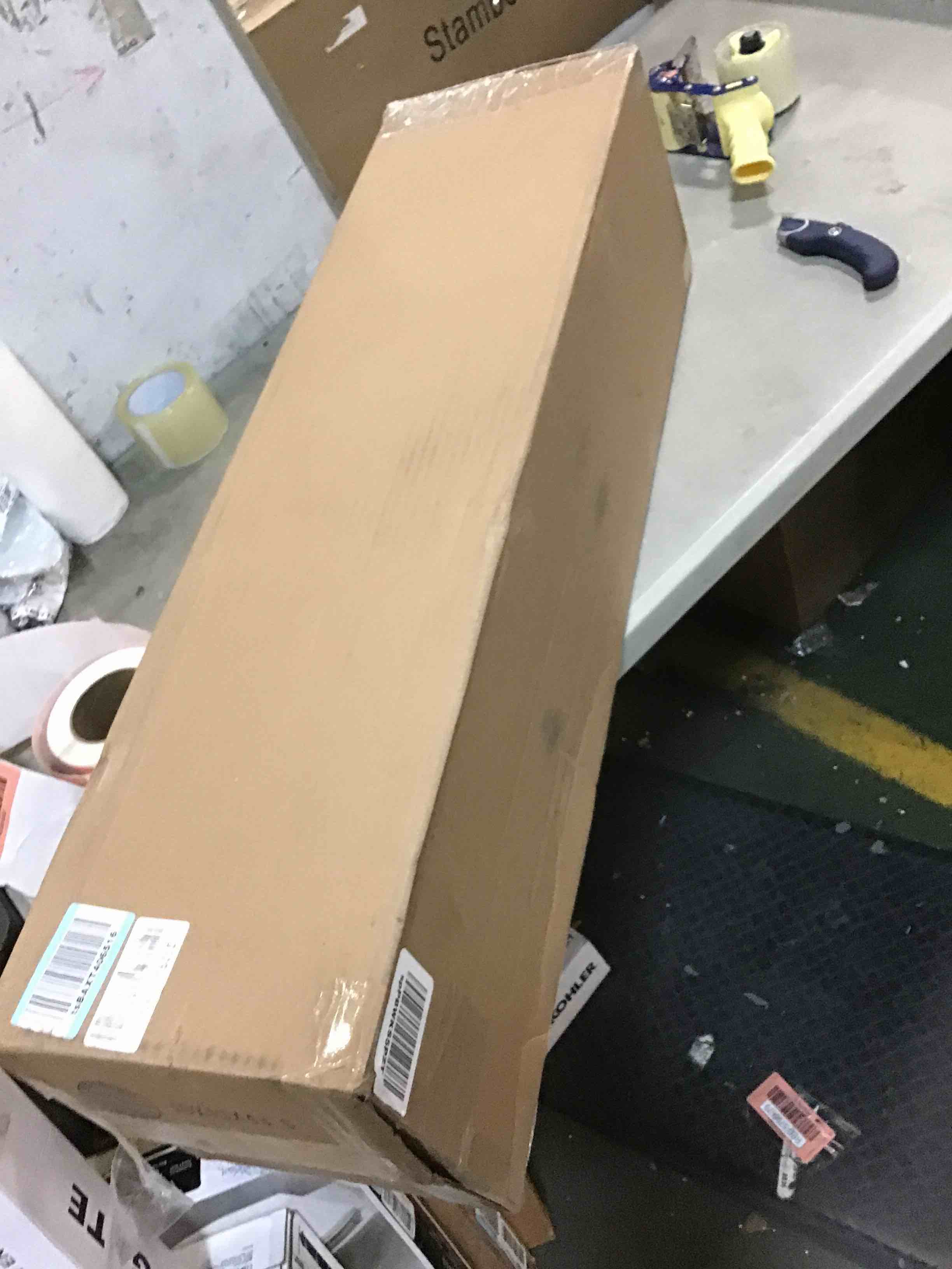 https://s3.amazonaws.com/lotting-images-prod/bidfta/RED5743027_1705088002733.jpeg
