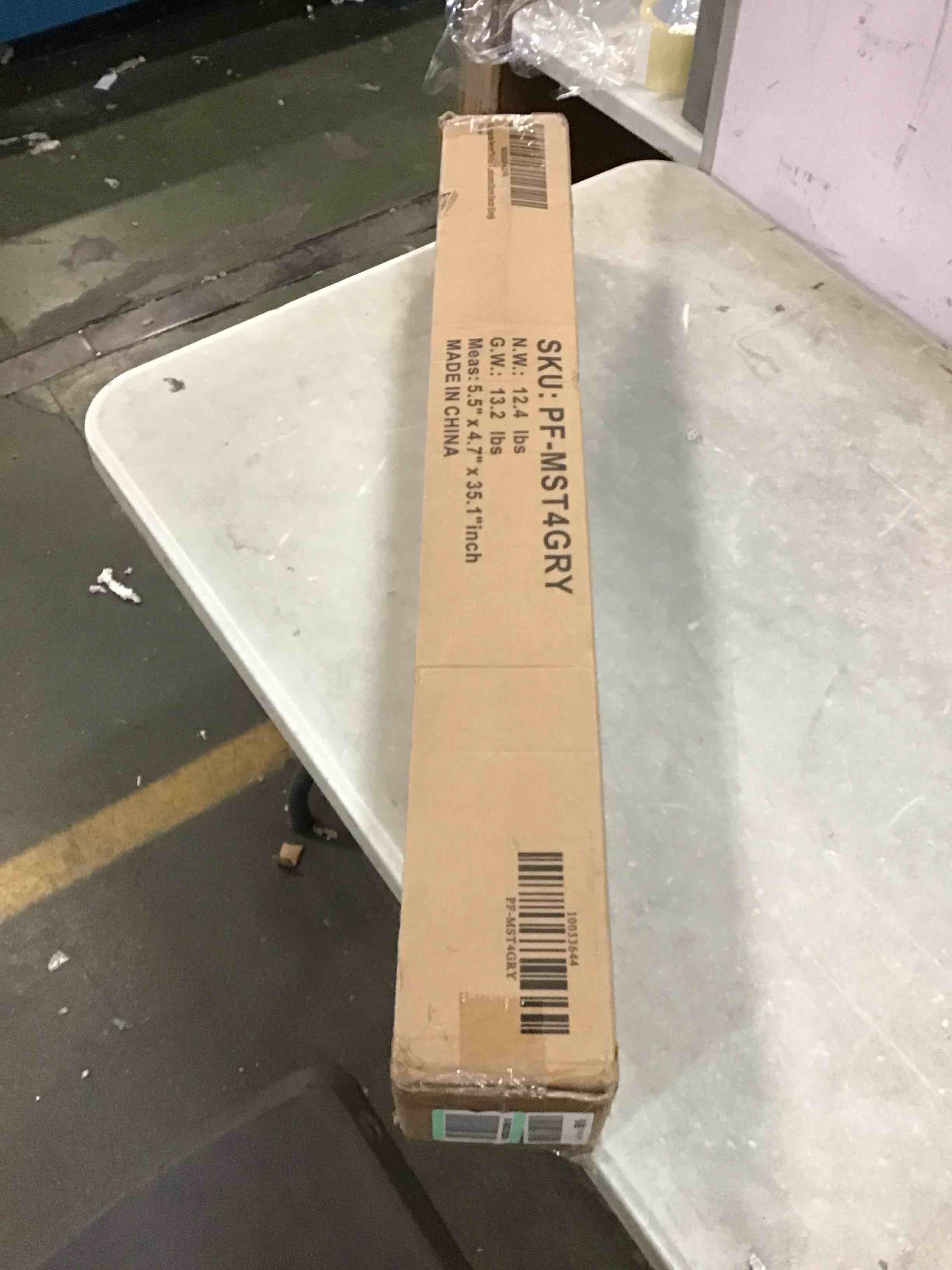 https://s3.amazonaws.com/lotting-images-prod/bidfta/RED5743577_1705510708435.jpeg