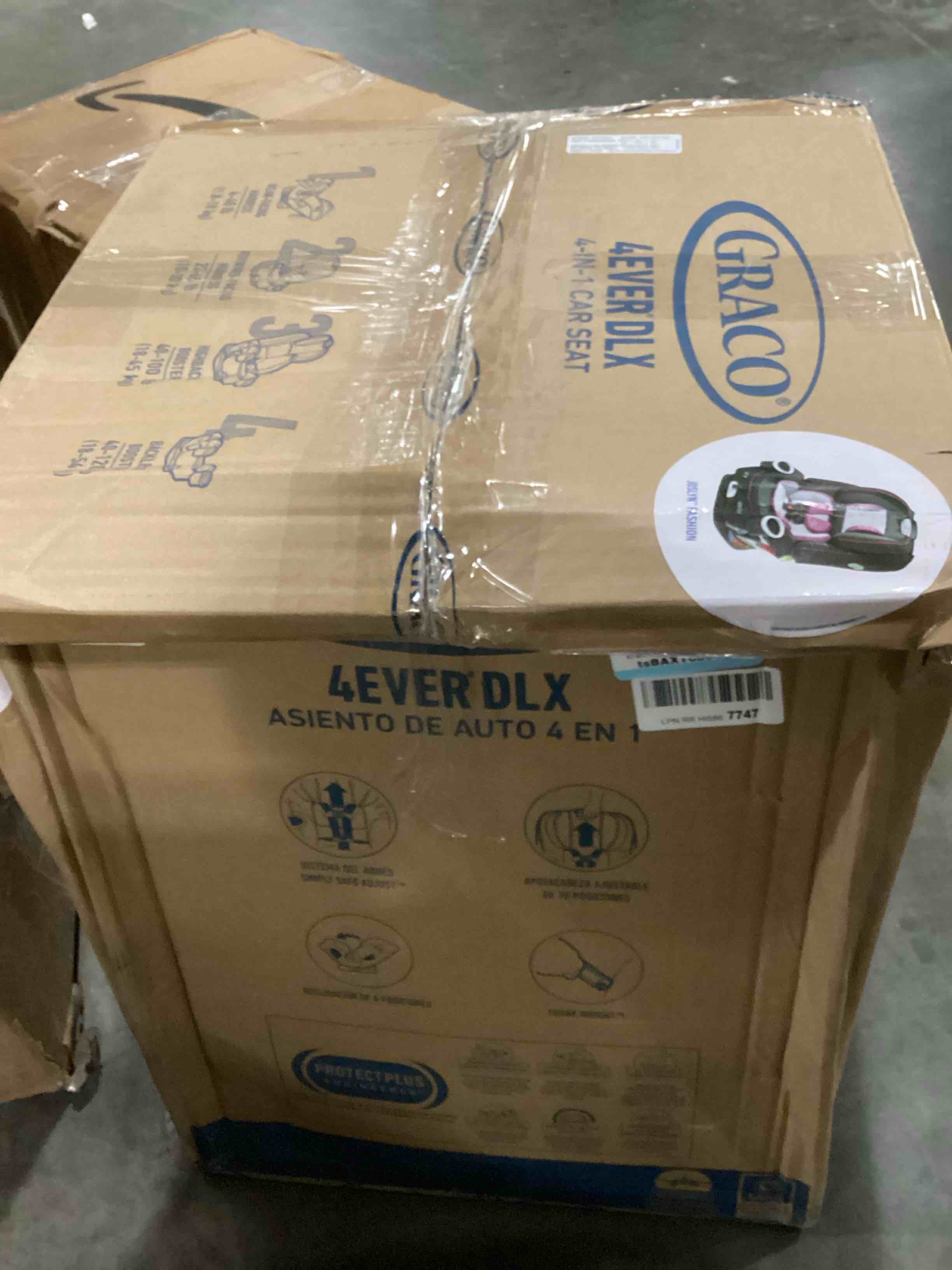 https://s3.amazonaws.com/lotting-images-prod/bidfta/RED5744078_1715360069920.jpeg