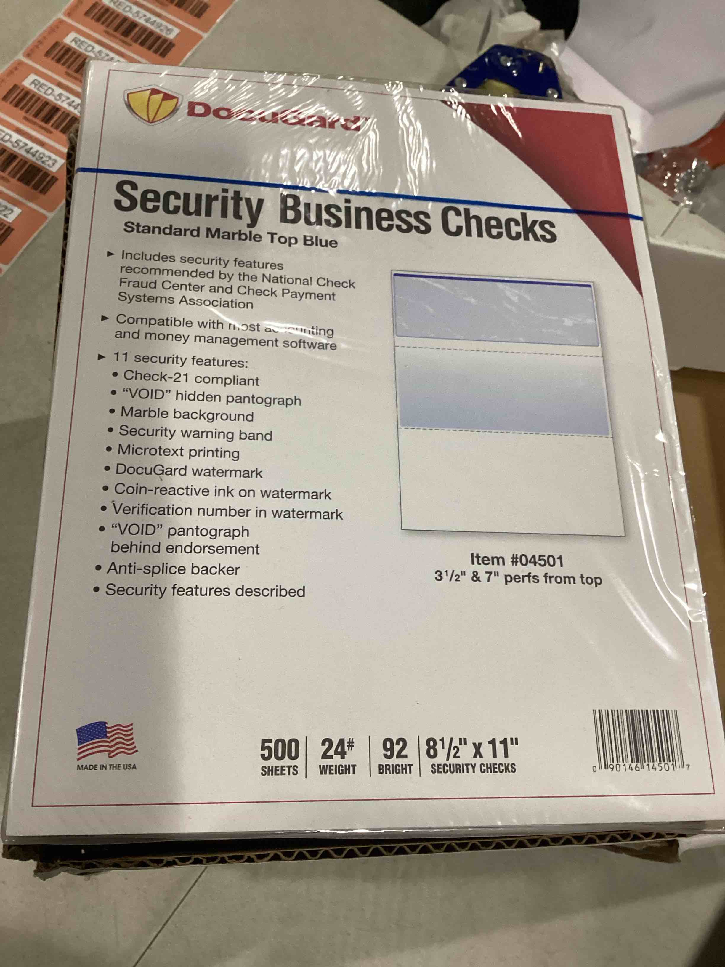 https://s3.amazonaws.com/lotting-images-prod/bidfta/RED5744914_1716046208230.jpeg