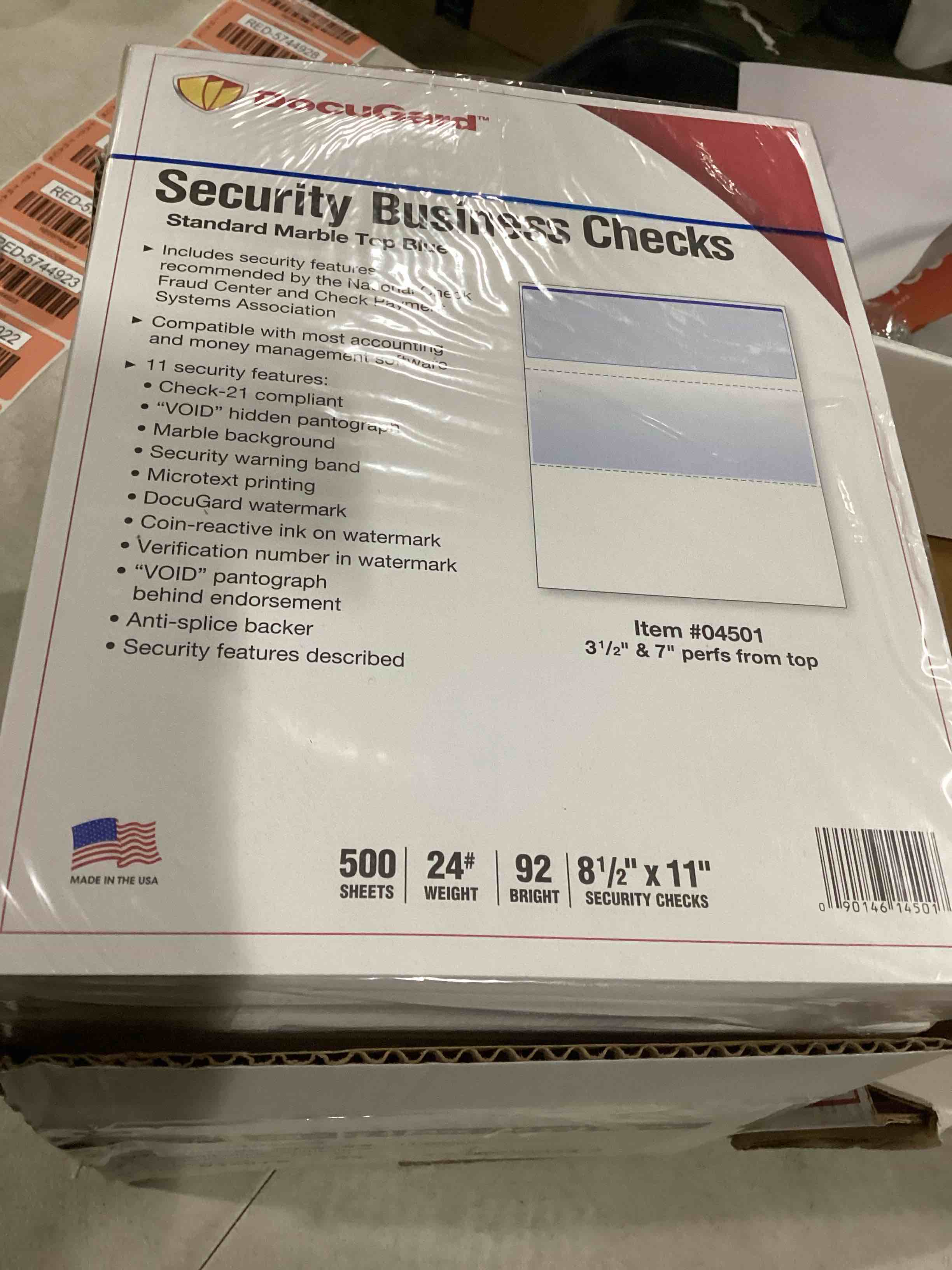 https://s3.amazonaws.com/lotting-images-prod/bidfta/RED5744914_1716046210147.jpeg