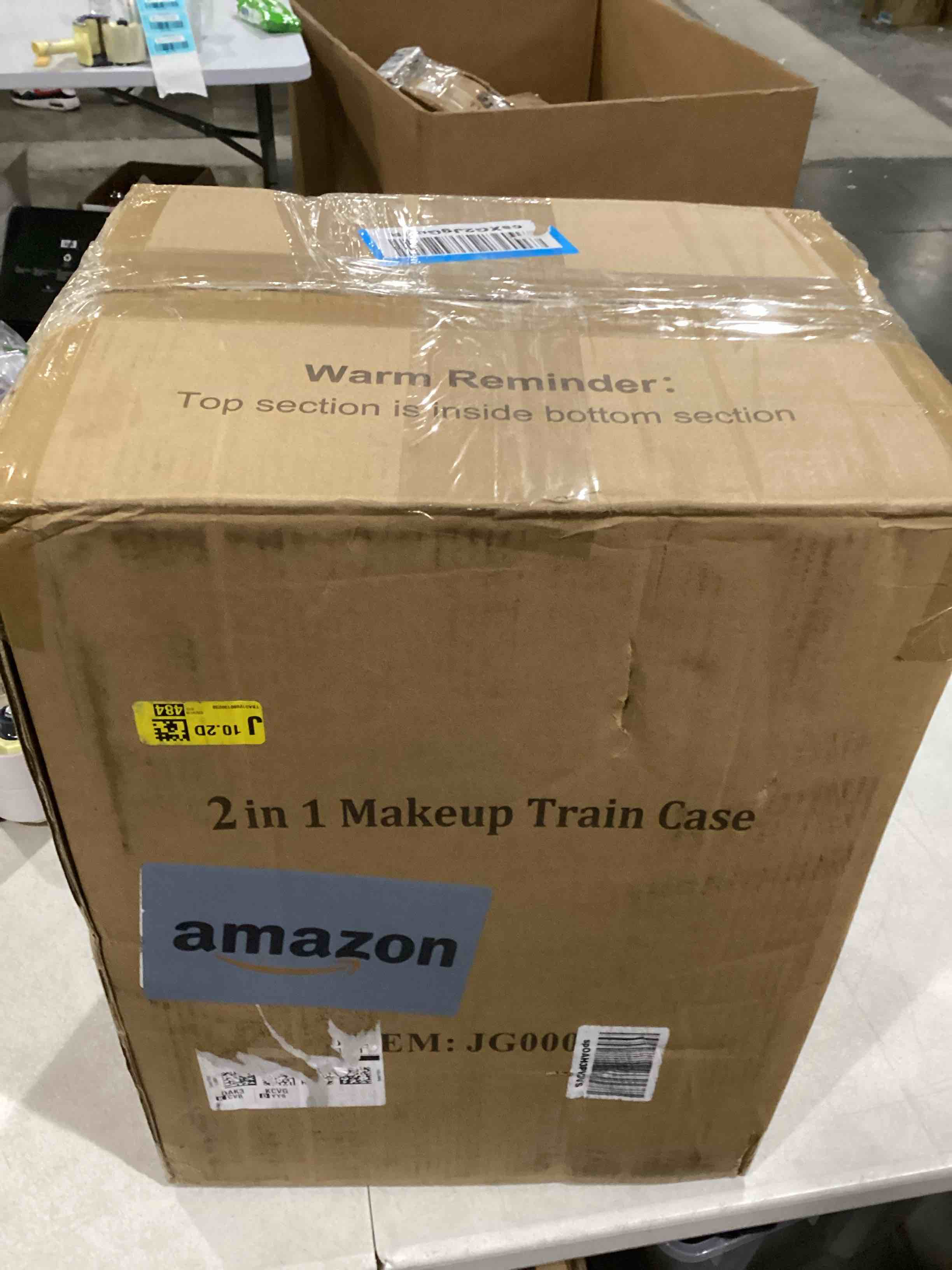 https://s3.amazonaws.com/lotting-images-prod/bidfta/RED5744940_1716052673199.jpeg