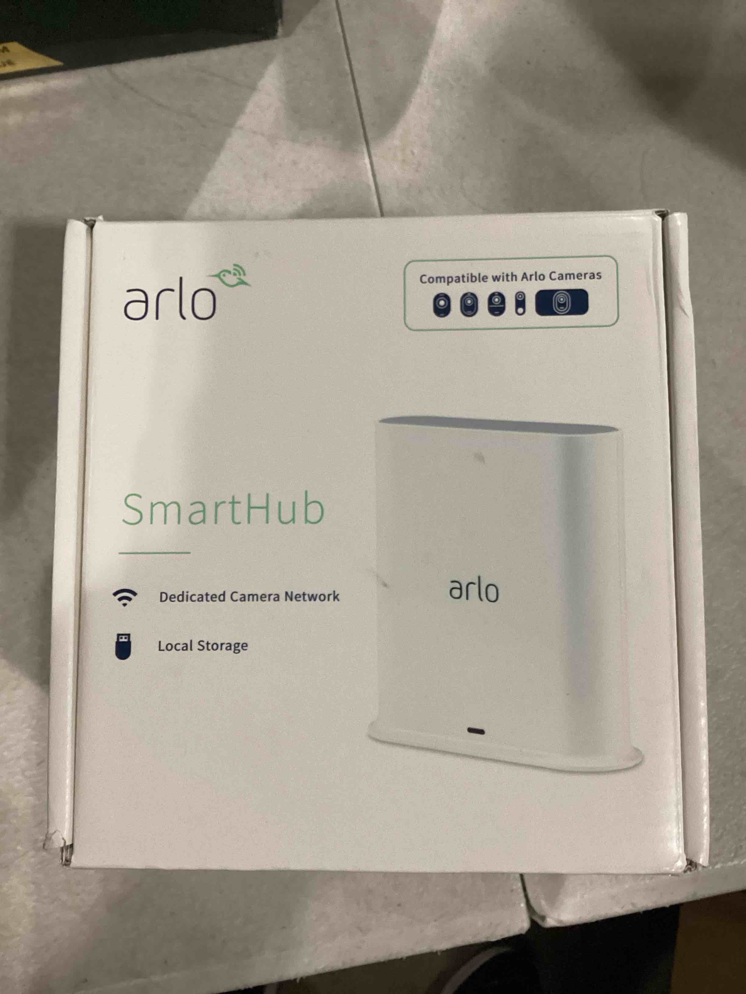 https://s3.amazonaws.com/lotting-images-prod/bidfta/RED5745203_1716290448368.jpeg