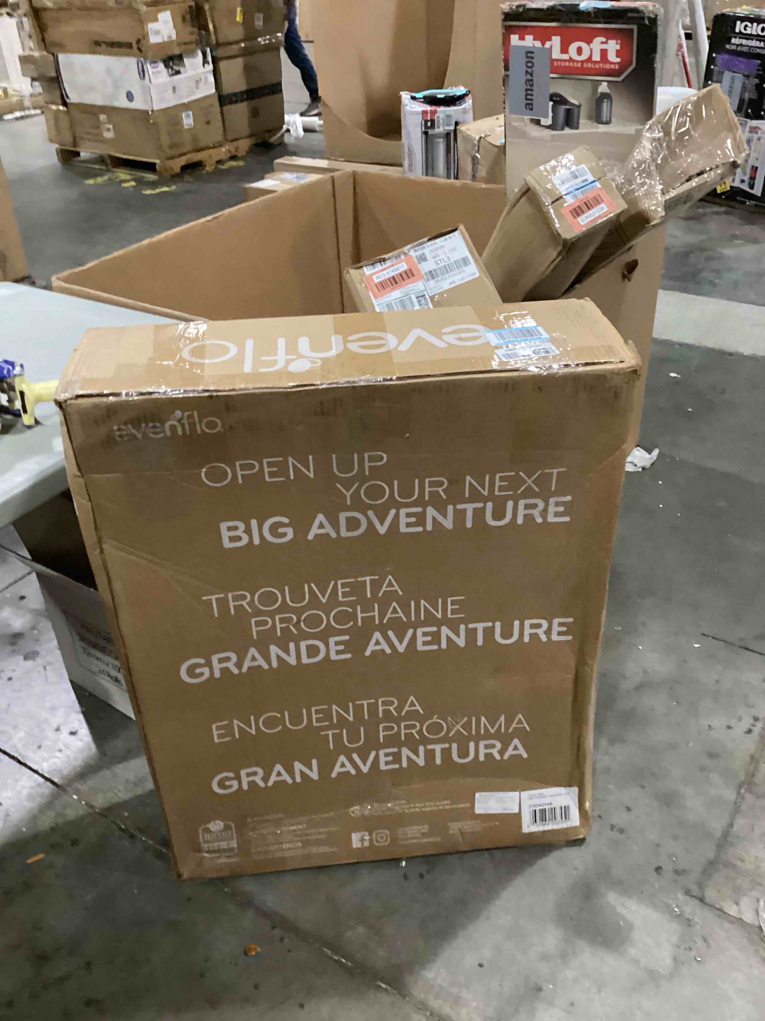 https://s3.amazonaws.com/lotting-images-prod/bidfta/RED5749416_1717770150424.jpeg